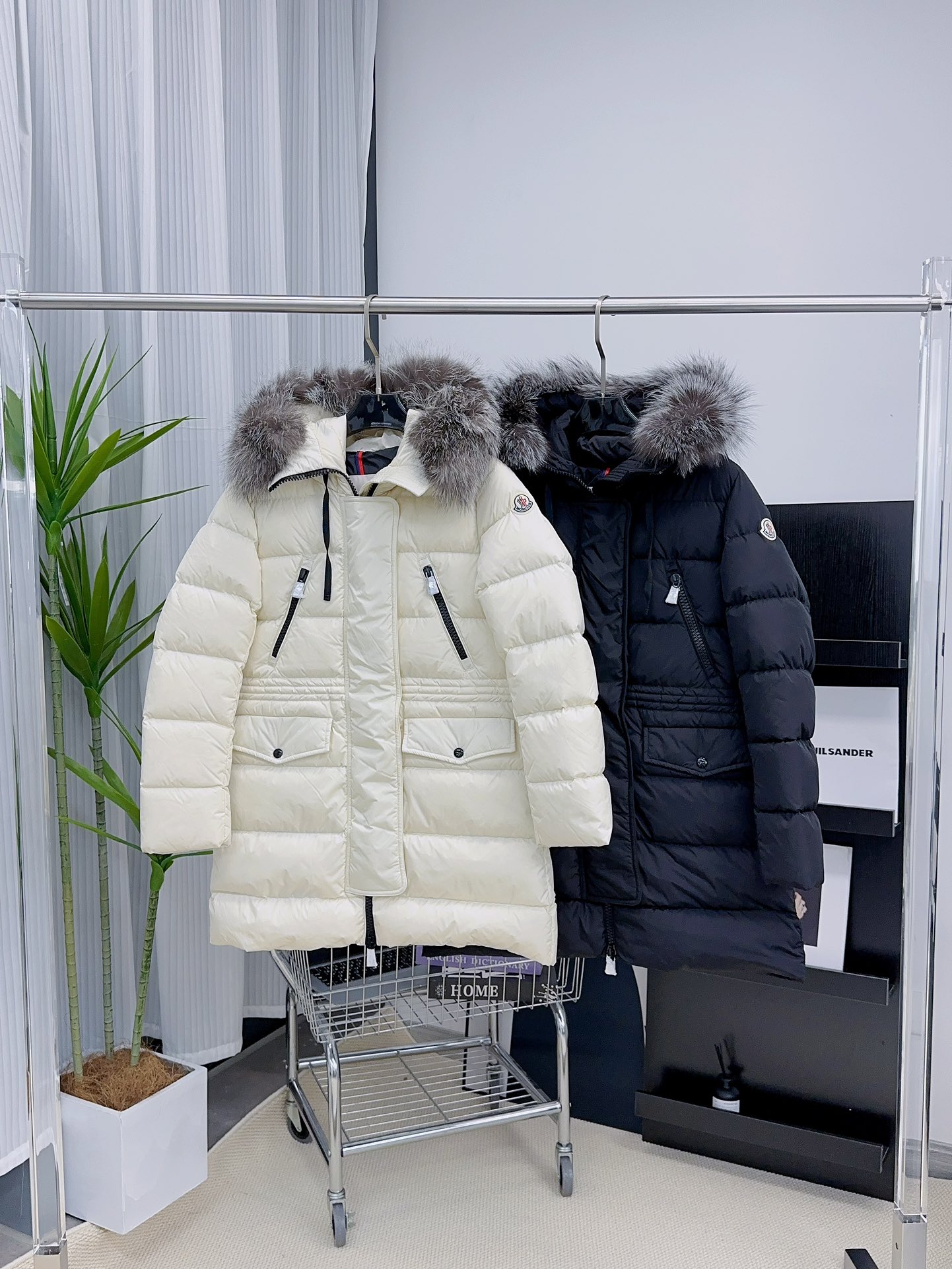 Moncler モンクレール【MONCLER】モンクレール ダウンジャケット 新作✨ レディース 秋冬コート🛒 プレゼントに🎁 ギフト対応💝