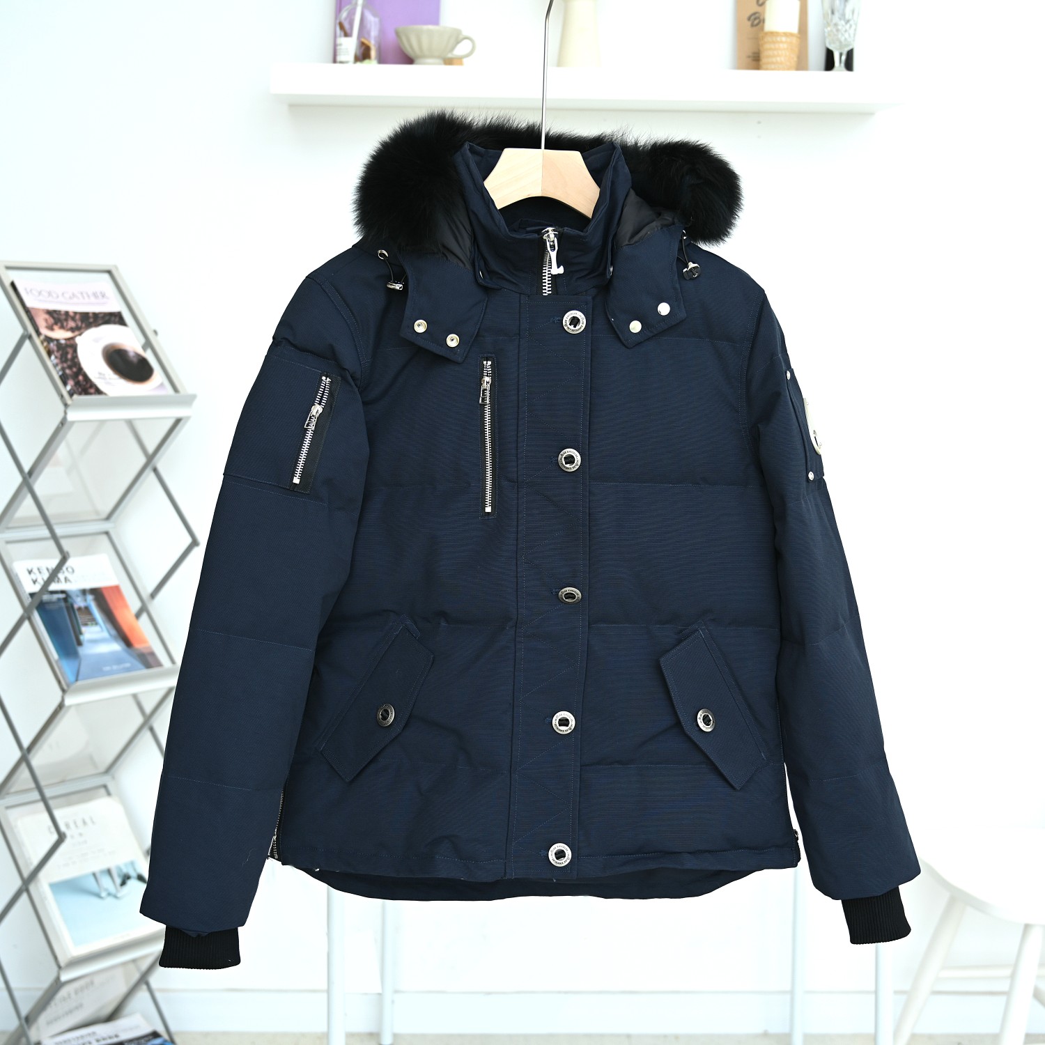 Moncler モンクレール【新作】モンクレール ダウンジャケット 秋冬コート レディース✨ 大人気のロング丈デザイン🎀 保温性抜群で軽量🕊️ プレゼントにも最適💝