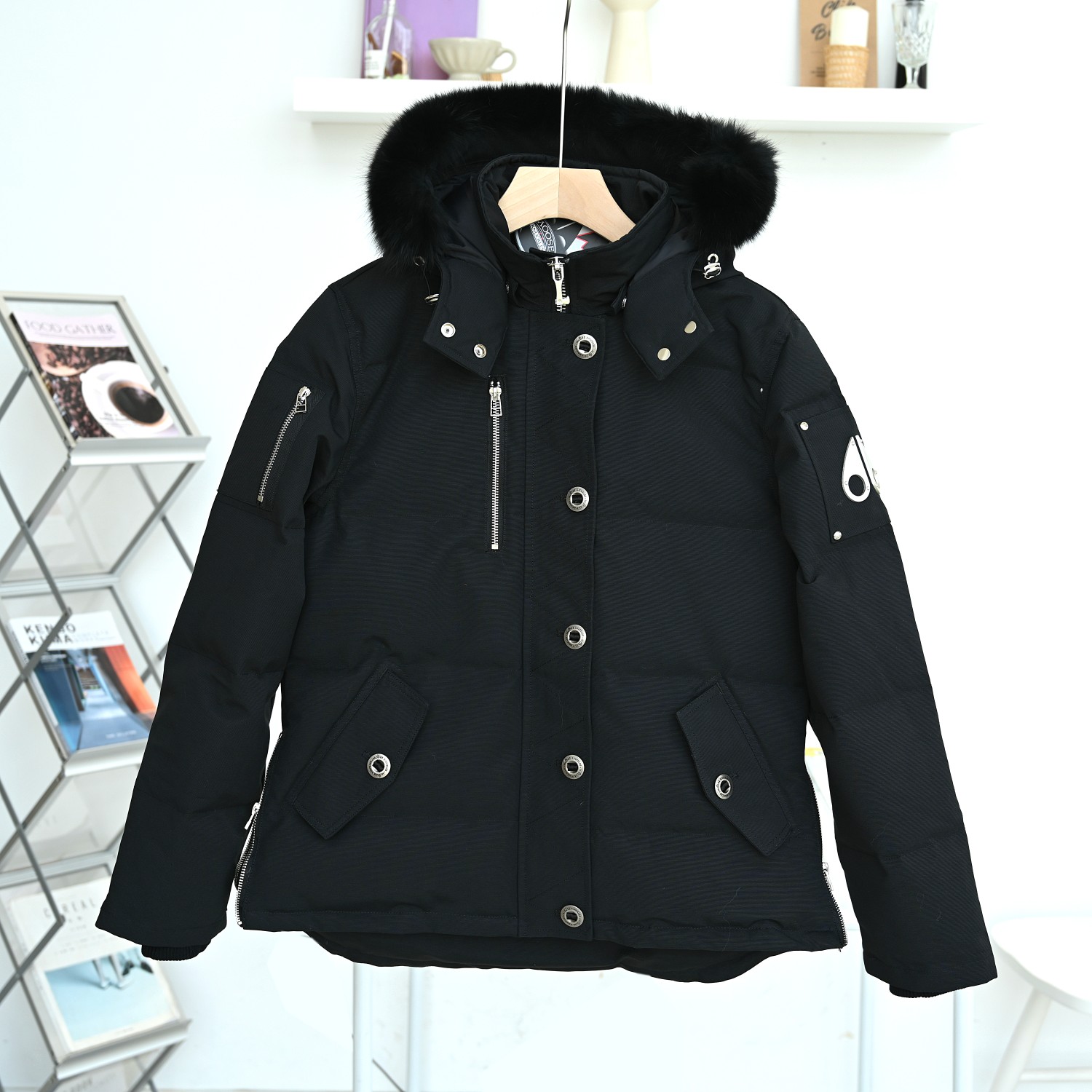 Moncler モンクレール【新作】モンクレール ダウンジャケット レディース✨ 秋冬必須アイテム🕊️ 高級素材使用🎯 保温性抜群🔥