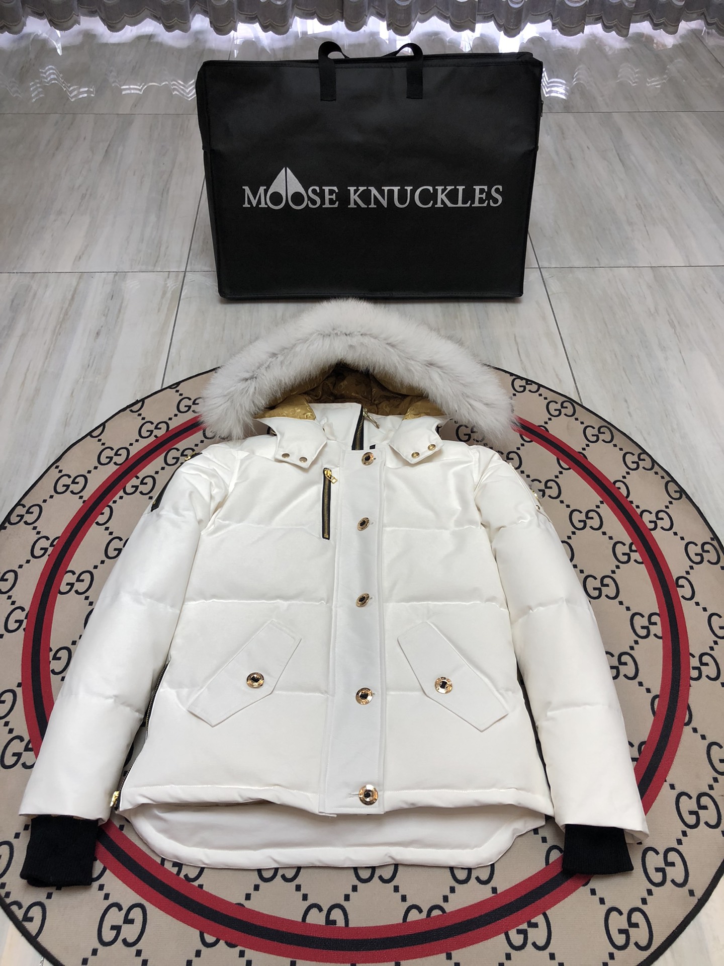 Moncler モンクレール【新作】モンクレール ダウンジャケット レディース✨ 秋冬必須アイテム🕊️ 高級素材使用🎯 保温性抜群🧥