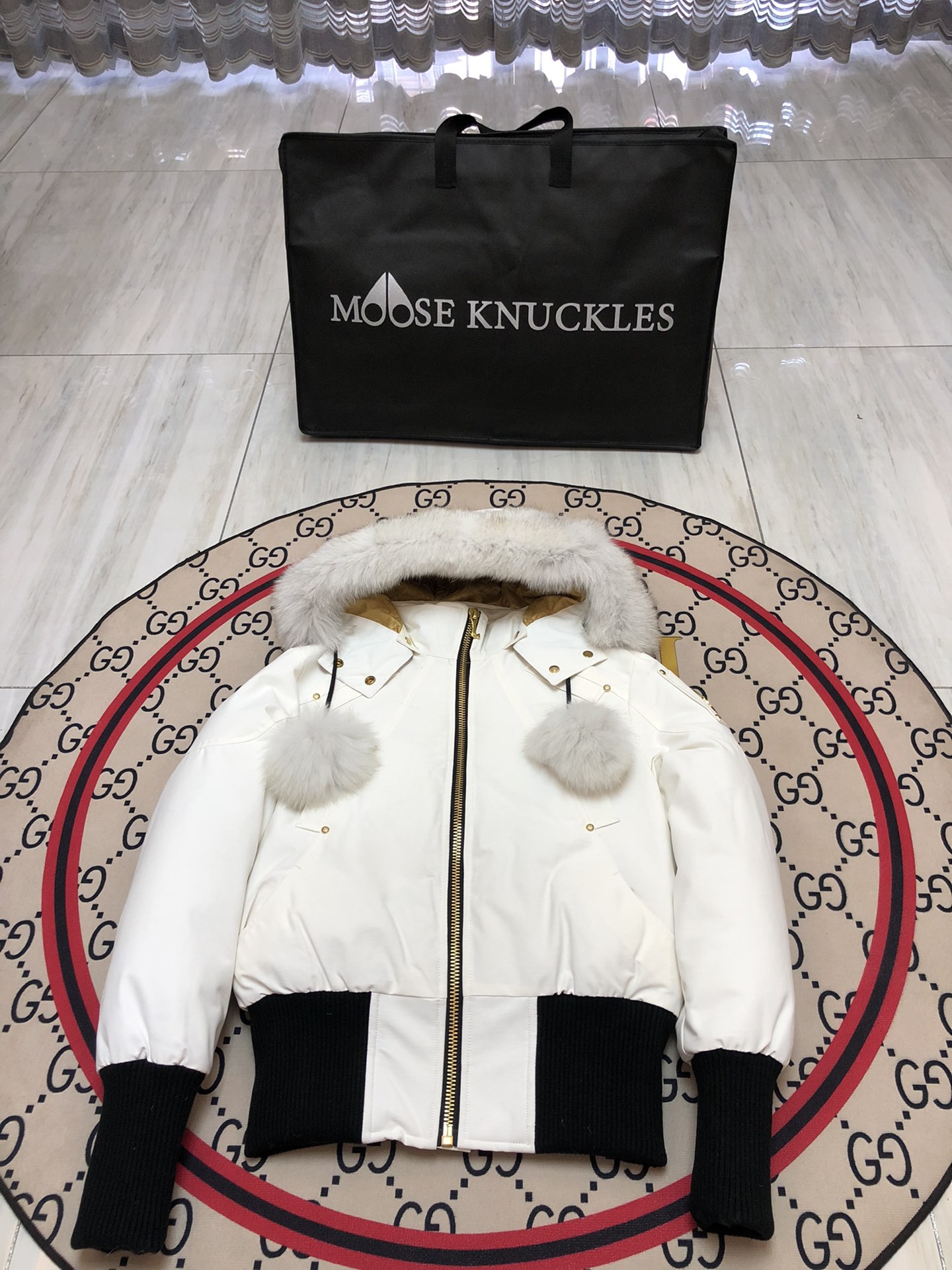 Moncler モンクレール【MONCLER】モンクレール ダウンジャケット 人気モデル✨ 秋冬必須アイテム🎯 高品質 保温性抜群❄️ 限定カラー🔥