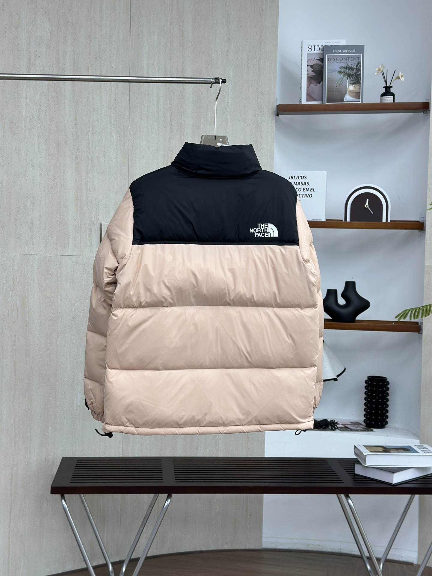 🛍️✨【THE NORTH FACE】高品質ダウンジャケット 大人気ロングコート 保温性抜群 アウトドア🪶🧥 - 画像 4