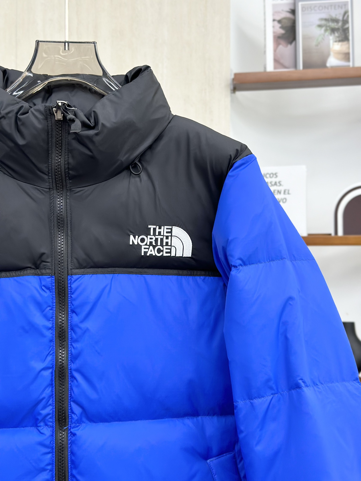 【美品】ノースフェイス ダウンジャケット レディース 秋冬 保温 軽量 ロングコート🛍️✨🧥🔥 - 画像 6