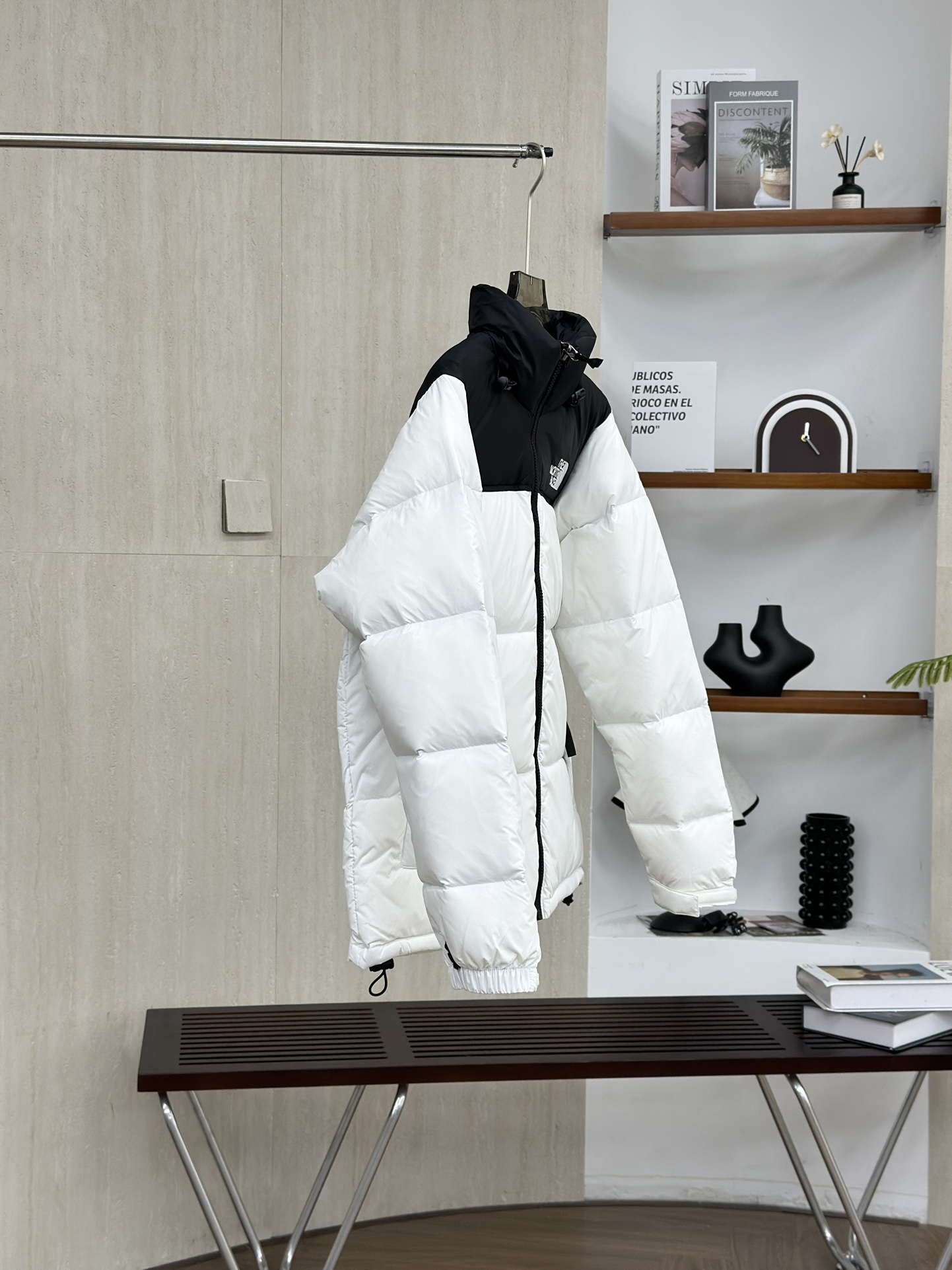 【美品】THE NORTH FACE ノースフェイス ダウンジャケット レディース✨ 人気モデル 高品質 保温性◎🎯 秋冬必須アイテム🛒💨 - 画像 3