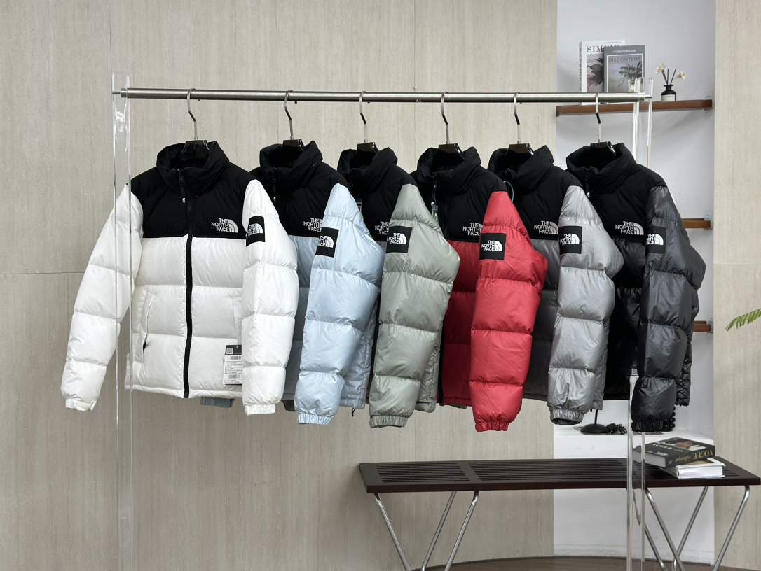 🛍️✨【超美品】ノースフェース ダウンジャケット ロングコート レディース 大人気モデル🔥 - 画像 1