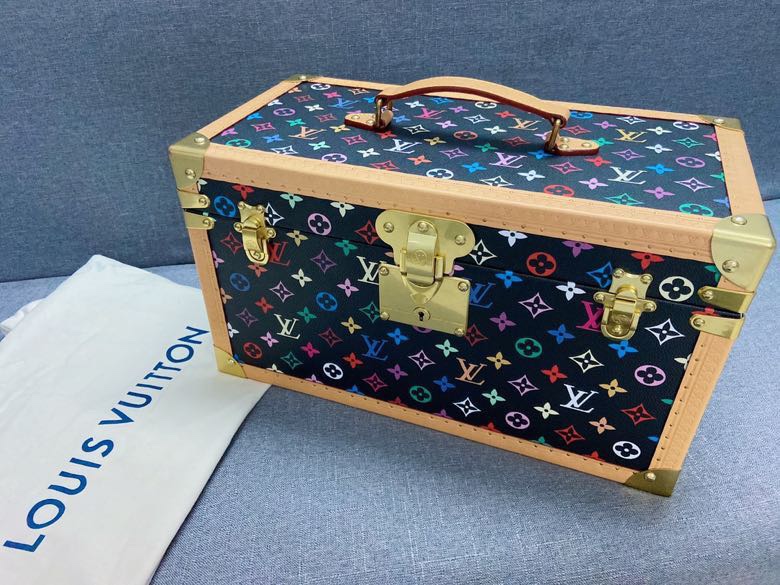 【ルイヴィトン】化粧箱 トランク型 モノグラム帆布 鏡付き 14本収納 旅行用 高級感のある逸品