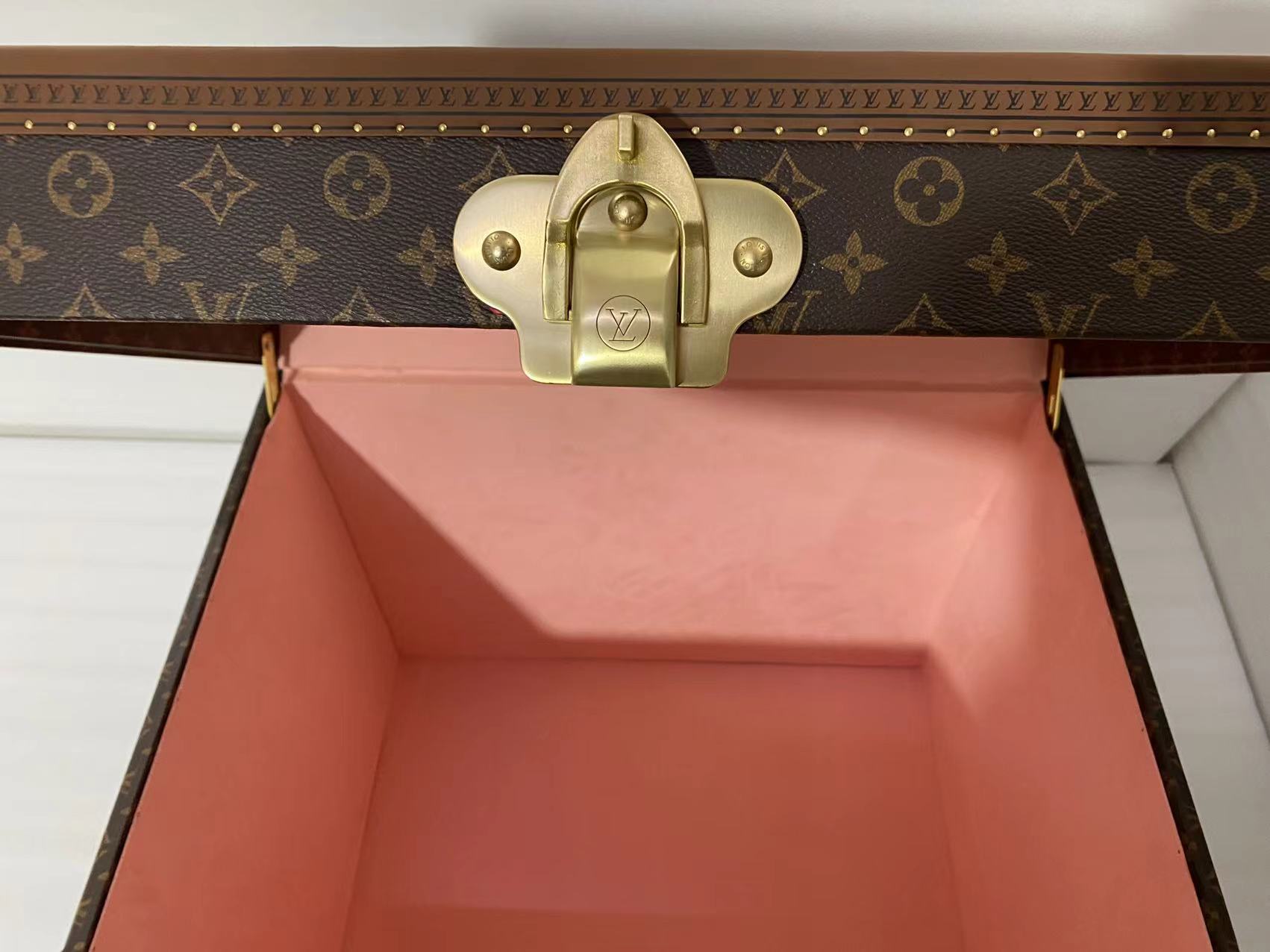 【ルイヴィトン】ミニトランク 小物収納ボックス モノグラム柄 8色展開 高級感のある逸品 - 画像 9