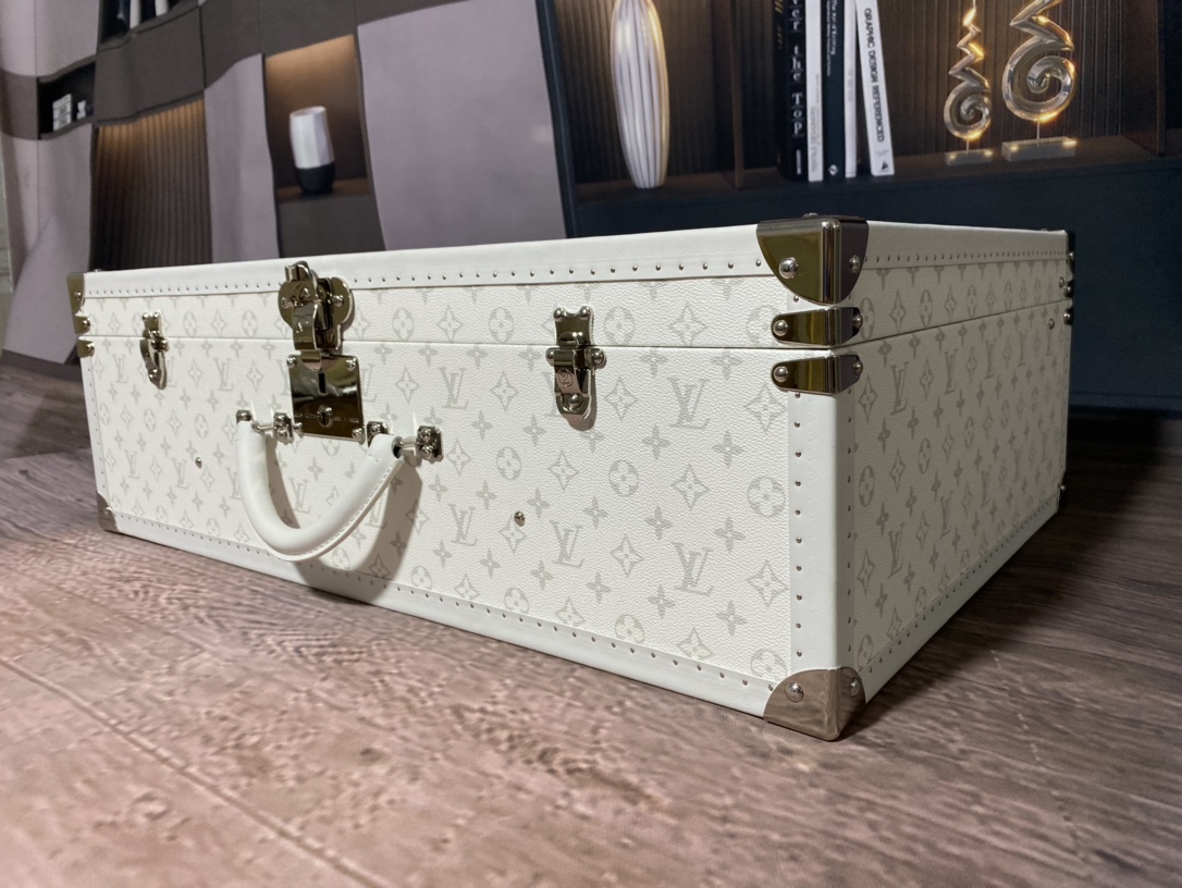 【ルイヴィトン】トランク型小物収納ボックス M4700ZX 白花×白色 上品な雰囲気 高級感のある逸品 - 画像 3