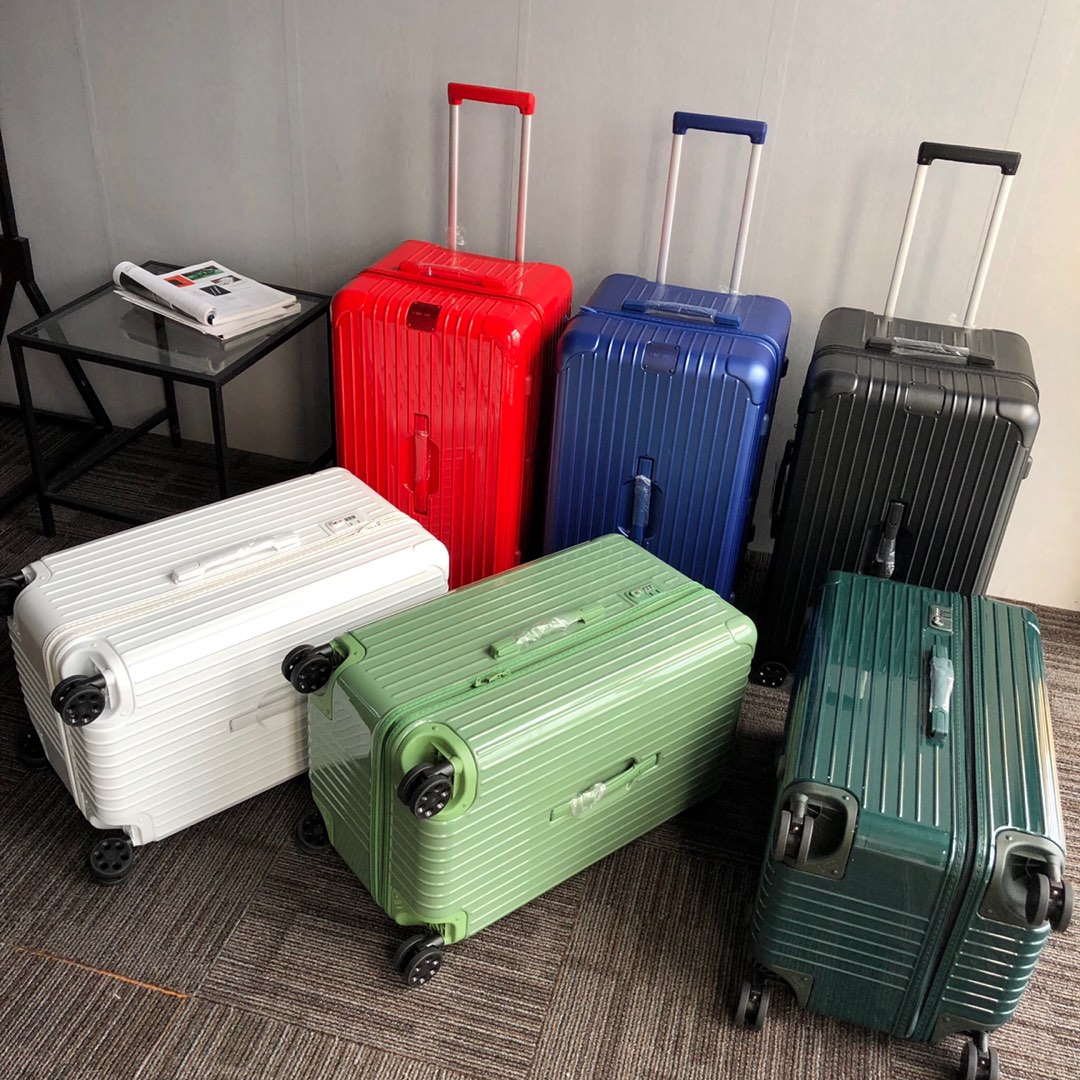 【RIMOWA】エッセンシャルトランク PCスーツケース 新作キャンディカラー 大型収納 軽量耐荷重 正規品保証