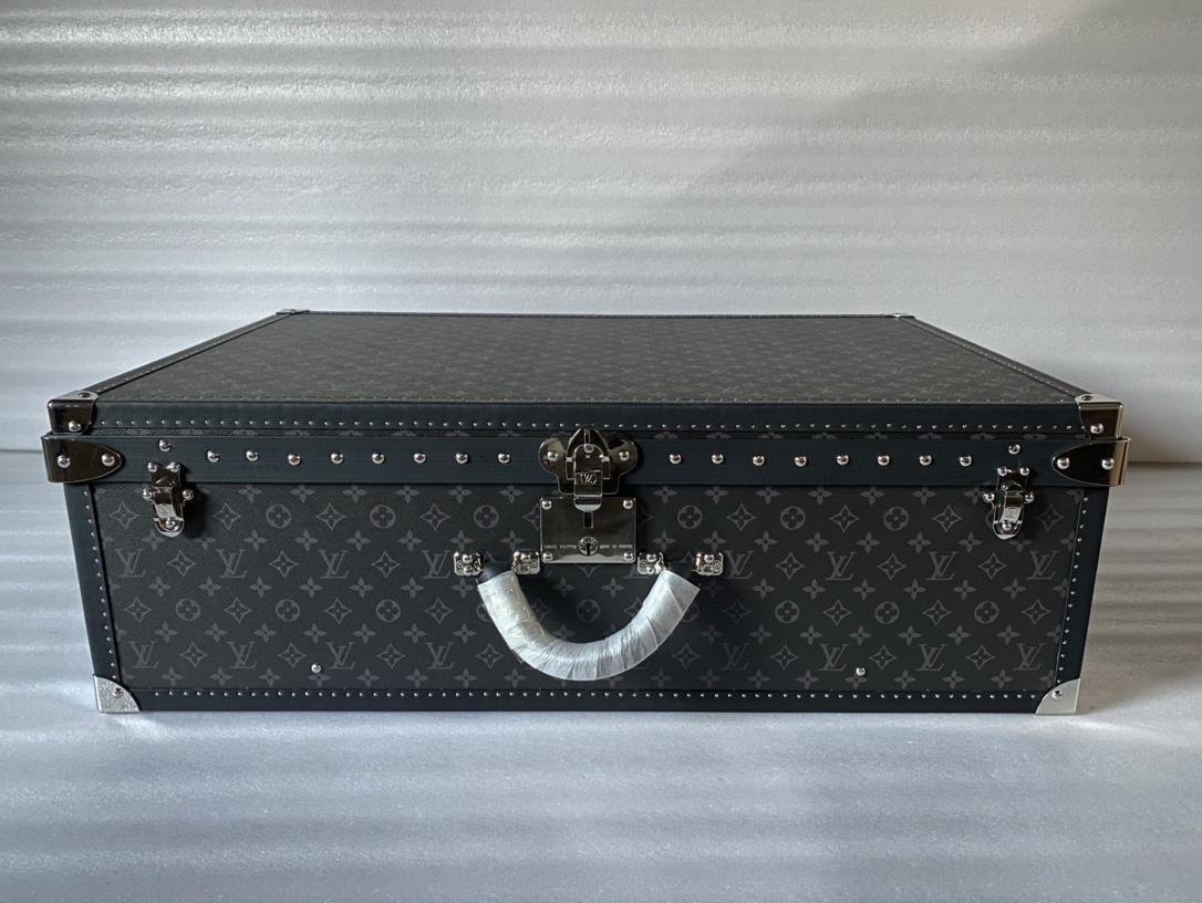 【ルイヴィトン】トランク型小物収納ボックス ブラックフローラル柄 上質な仕上げ 高級感のある収納ケース - 画像 5