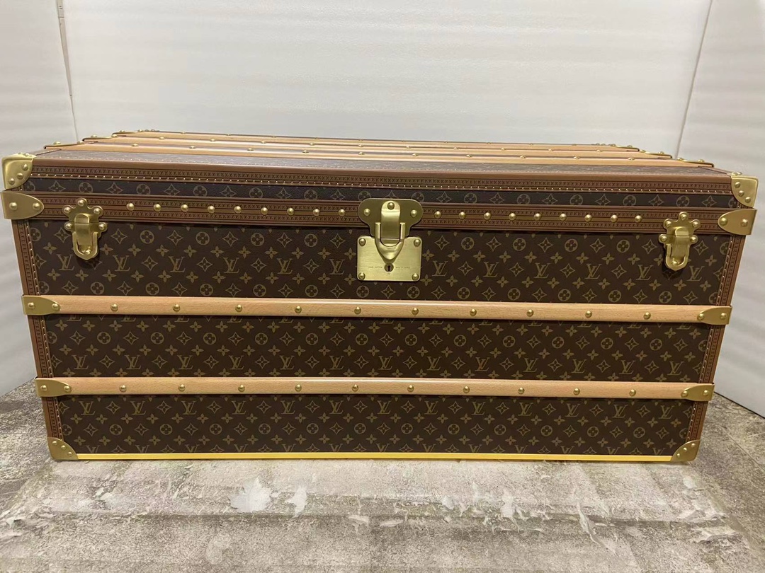 【ルイヴィトン】ミニトランク 小物収納ボックス モノグラム＆イエロー 上品な雰囲気 高級感のある逸品