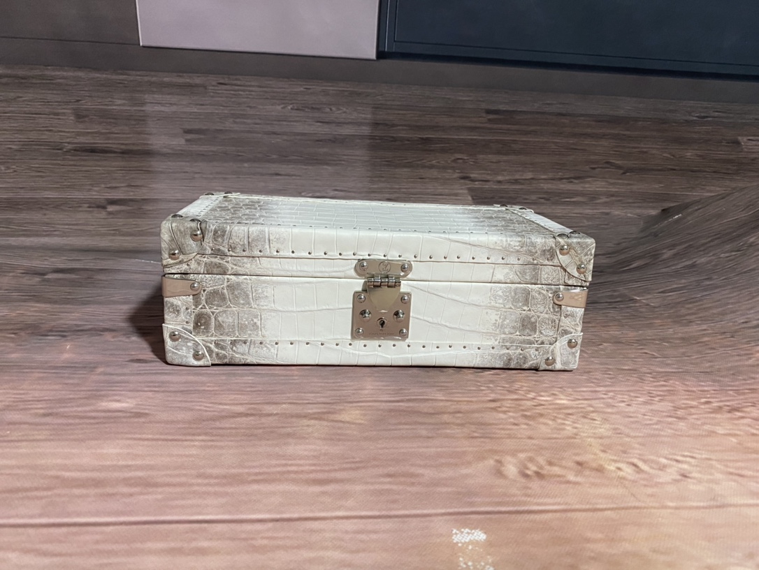 【高級時計ボックス】白ワニ革調 オレンジ内装 収納ケース 9個入り 上品な雰囲気 ギフトに最適