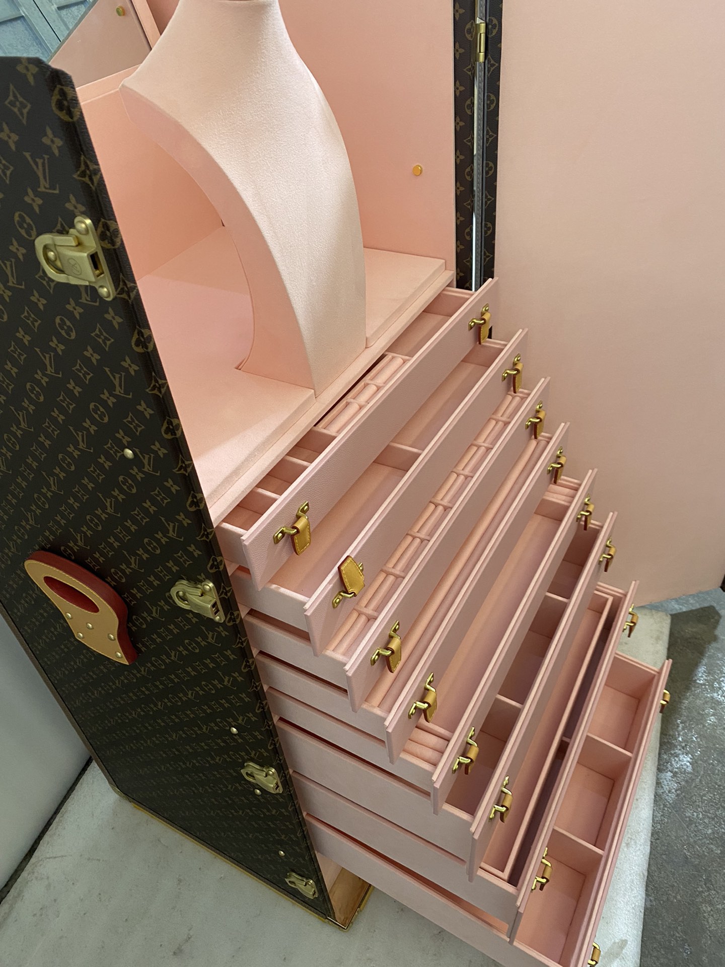 【ルイヴィトン】ミニトランク 小物収納ボックス モノグラムキャンバス ヴィンテージ風 高級感のある逸品 ギフトに最適 - 画像 2