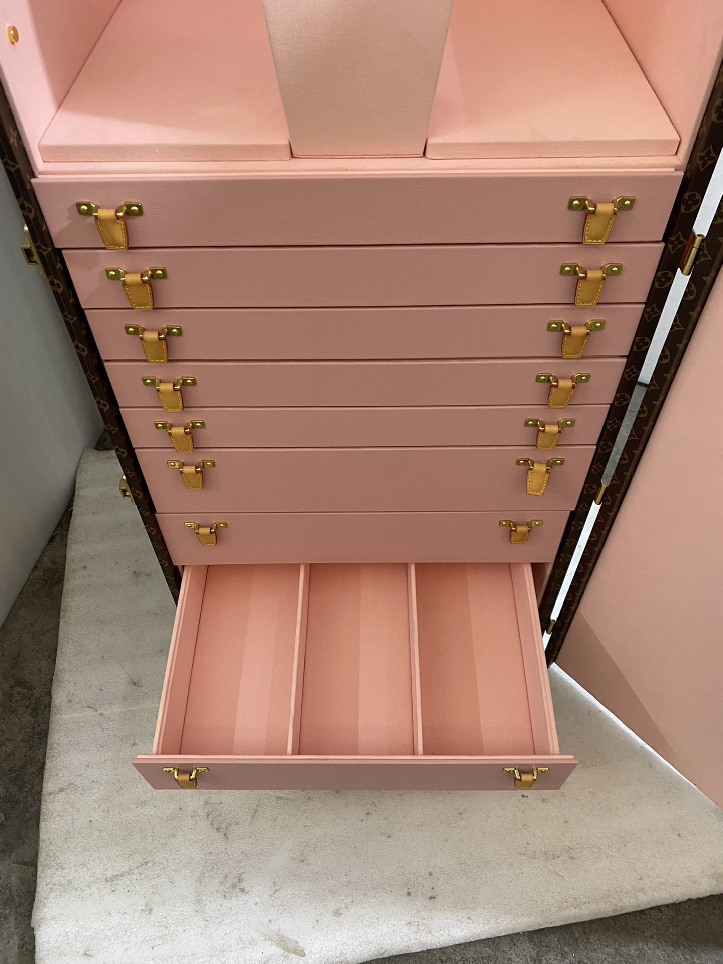 【ルイヴィトン】ミニトランク 小物収納ボックス モノグラムキャンバス ヴィンテージ風 高級感のある逸品 - 画像 6