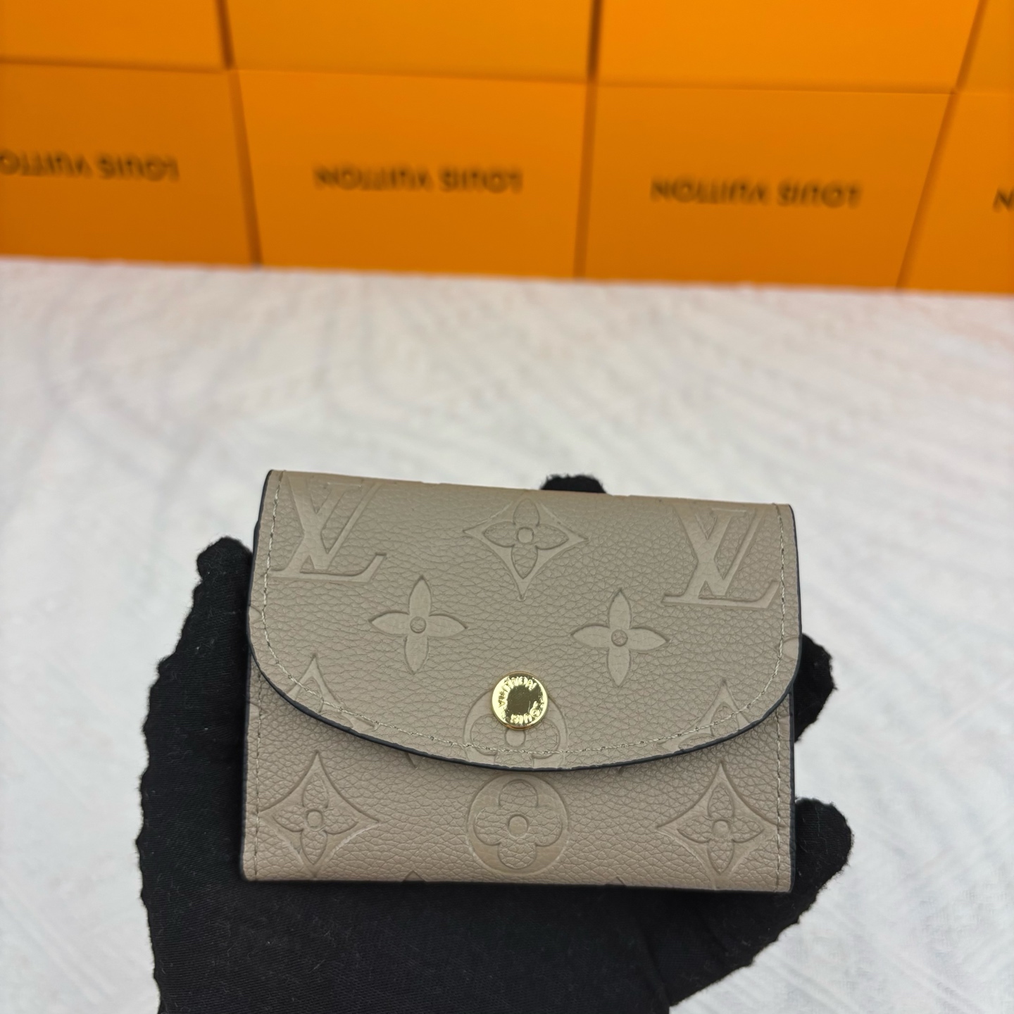 ルイヴィトン（LOUIS VUITTON） 長財布 モノグラム キャンバス地 クラシックで上品なデザインの高級財布