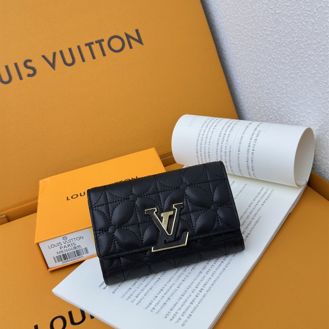 ルイ・ヴィトン モノグラムキャンバス 上品な長財布 レディースへのギフトに最適な定番モデル