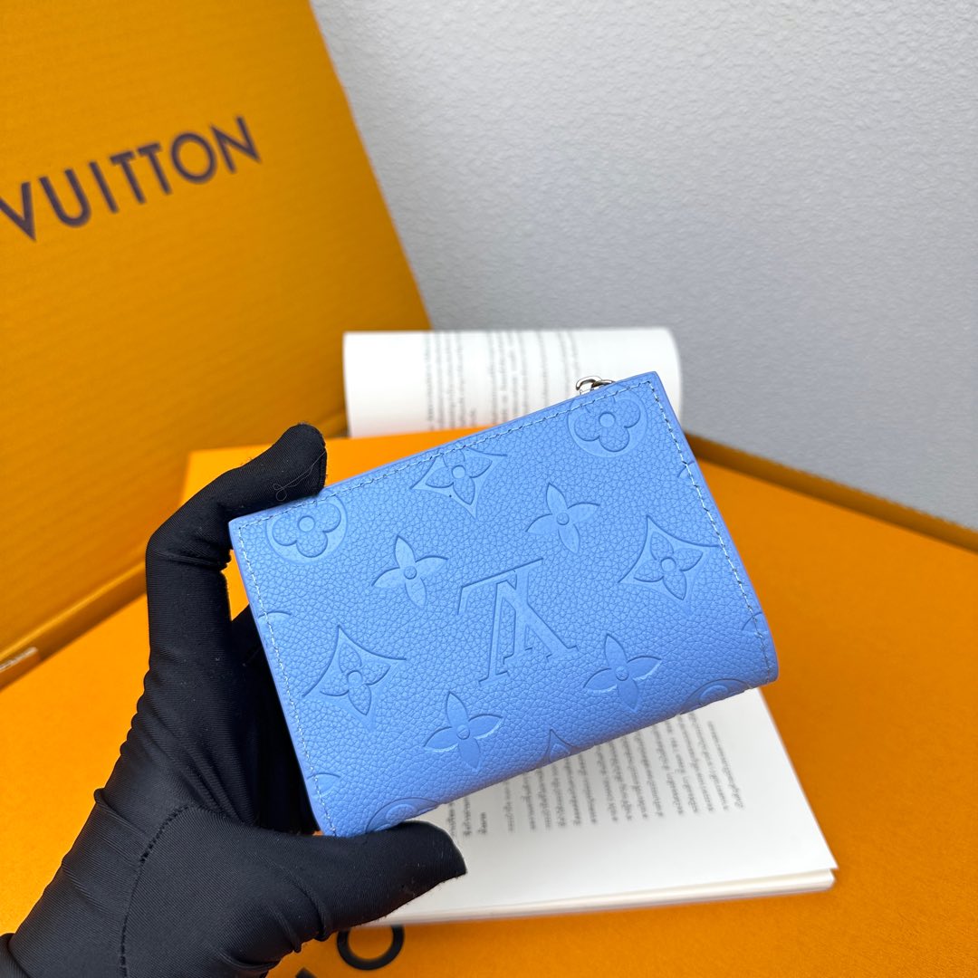 ルイ・ヴィトン モノグラムキャンバス 上品な長財布 レディースのギフトや普段使いに最適