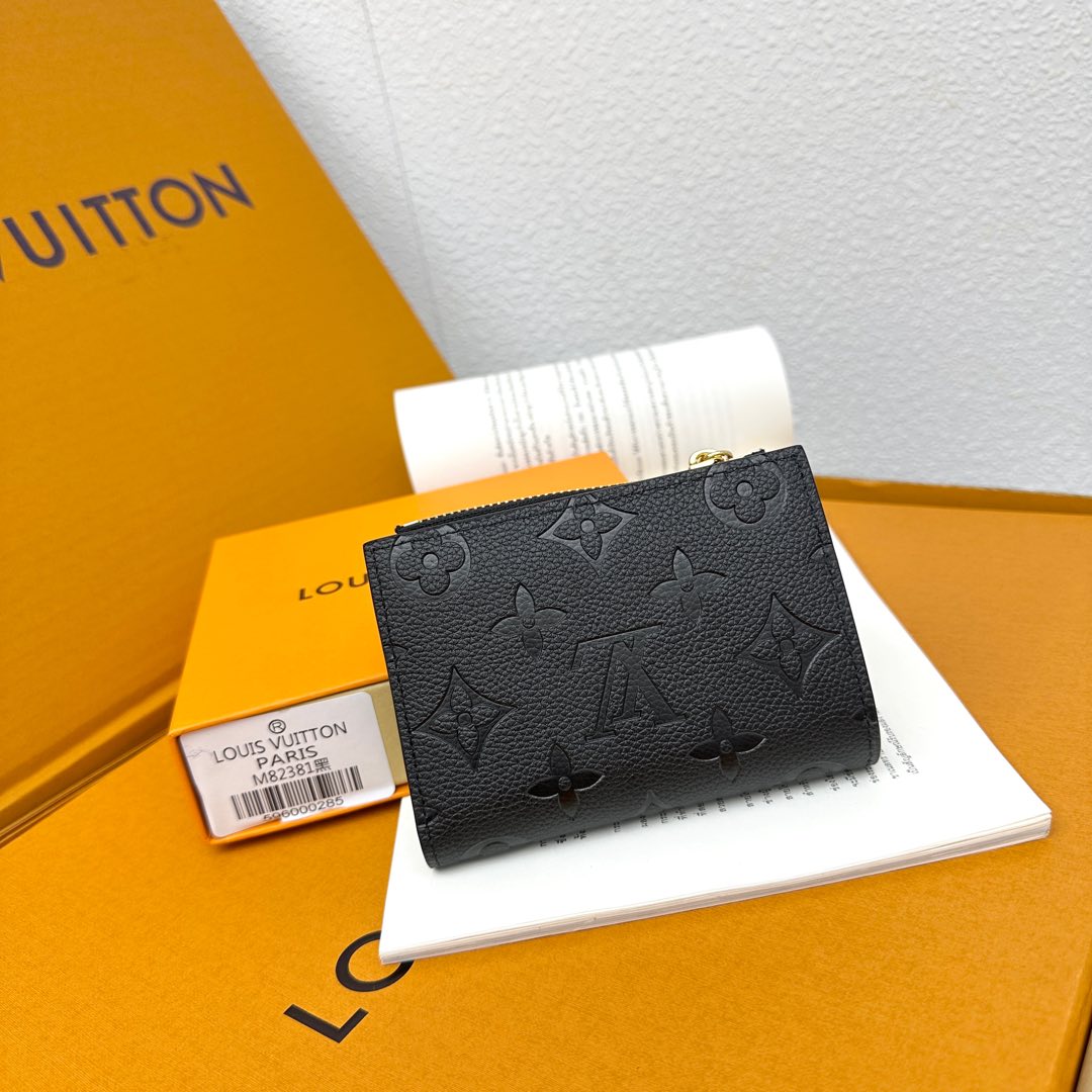ルイ・ヴィトン モノグラムキャンバス 上品で実用的な長財布 レディースのギフトに最適
