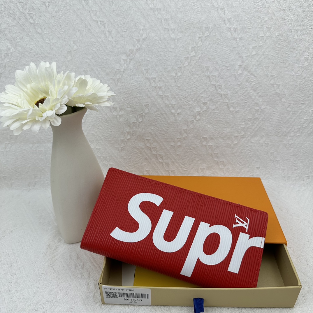 ルイ・ヴィトン モノグラムキャンバス 上品な長財布 レディースへのギフトに最適な定番モデル