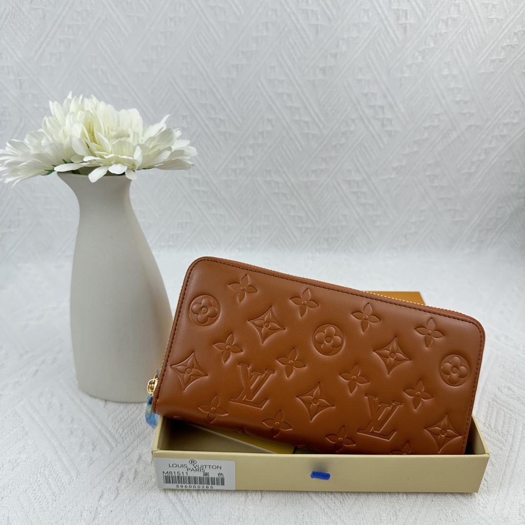 ルイ・ヴィトン モノグラムキャンバス 上品な長財布 レディース人気モデル 長く愛用できる定番デザイン