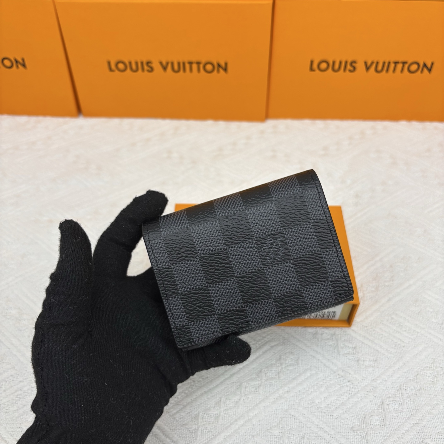 ルイ・ヴィトン モノグラムキャンバス 上品な長財布 レディースに人気の定番モデル