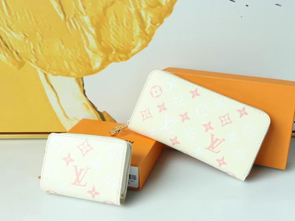 ルイ・ヴィトン モノグラムキャンバス 上品な長財布 レディース人気モデル ギフトにも最適
