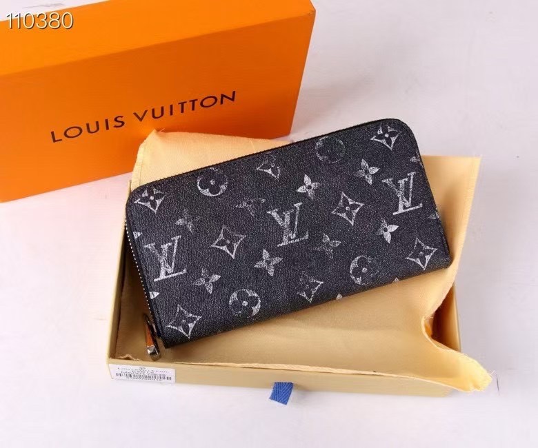 ルイ・ヴィトン モノグラムキャンバス 上品な長財布 レディースへのギフトに最適な定番モデル