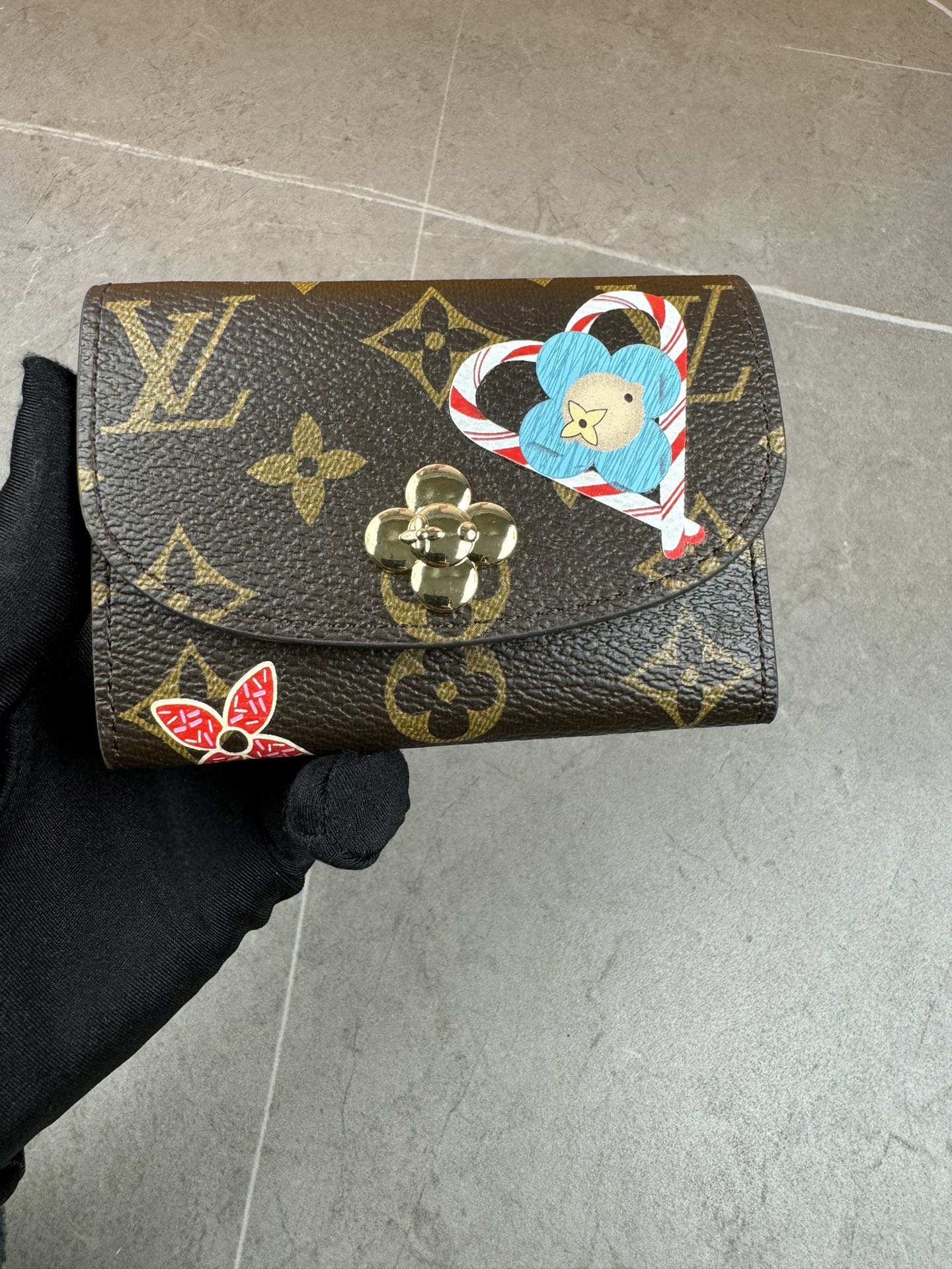 ルイ・ヴィトン モノグラムキャンバス 上品な長財布 レディース ギフトにも最適な定番モデル