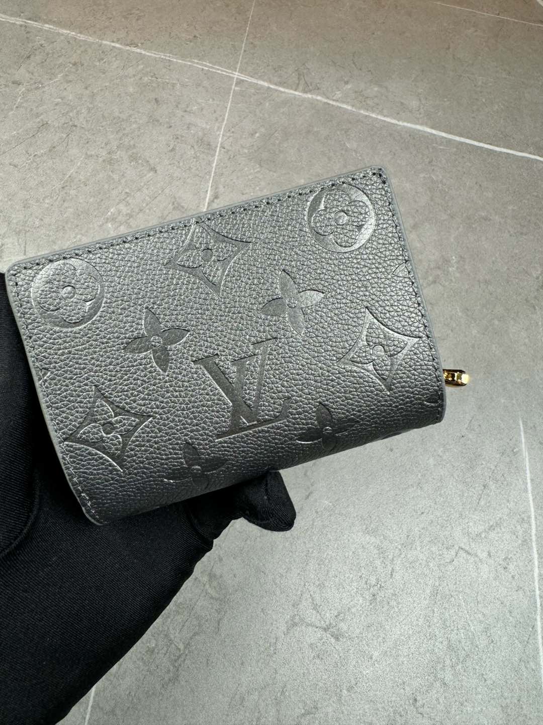 ルイ・ヴィトン モノグラムキャンバス 上品な長財布 レディース ギフトにも最適な定番モデル