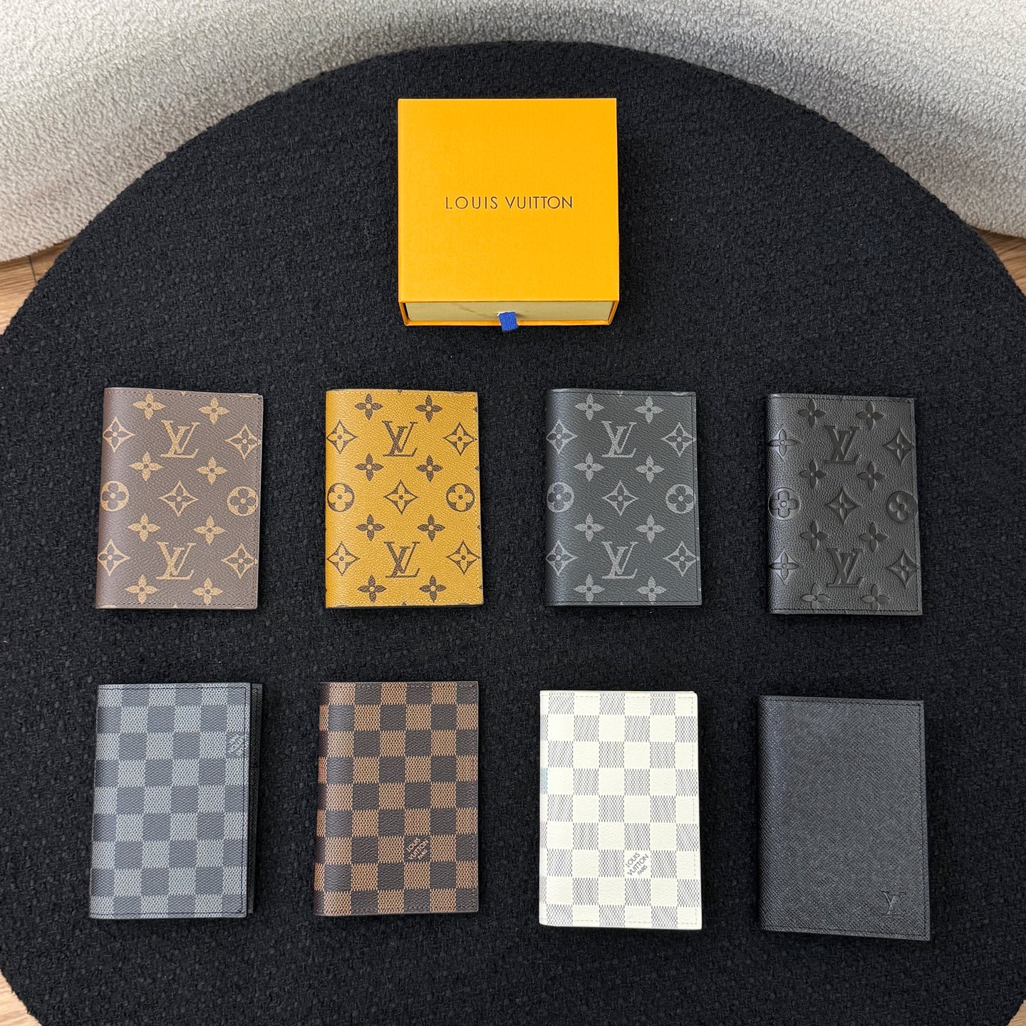 ルイ・ヴィトン モノグラムキャンバス 上品な長財布 レディースに人気の定番モデル