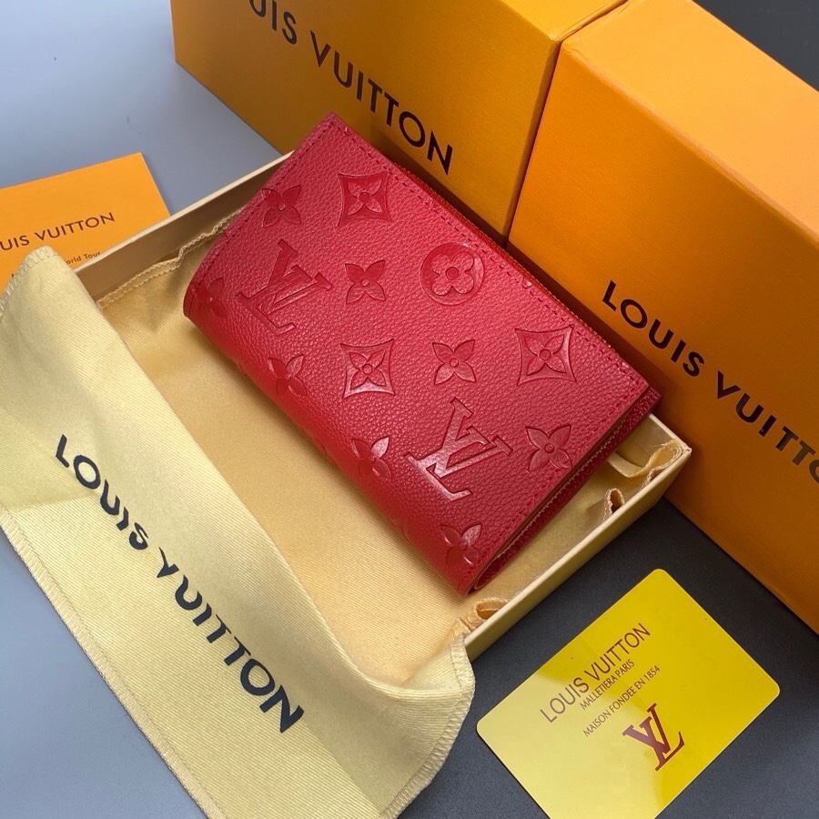 ルイ・ヴィトン モノグラムキャンバス 上品な長財布 レディースに人気の定番モデル