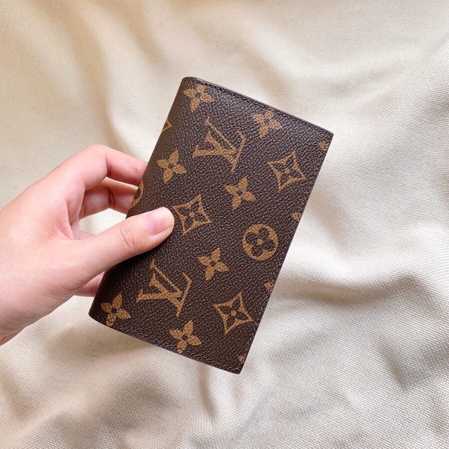 ルイ・ヴィトン モノグラムキャンバス 上品な長財布 レディース ギフトにも最適な定番モデル