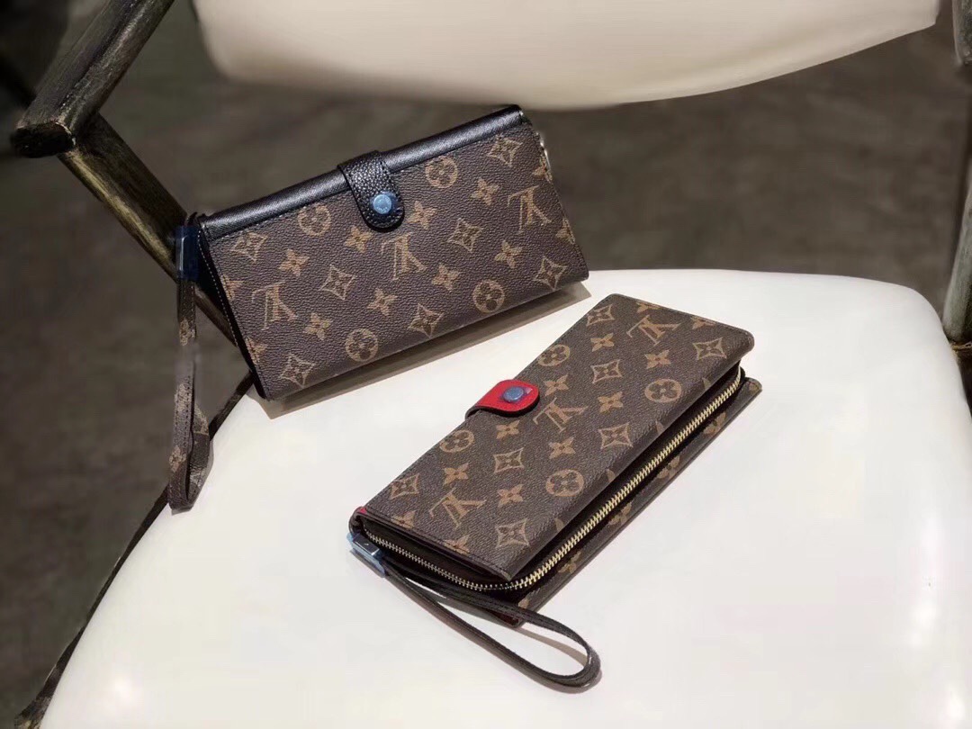 ルイ・ヴィトン モノグラムキャンバス 上品な長財布 レディースへのギフトに最適な定番モデル