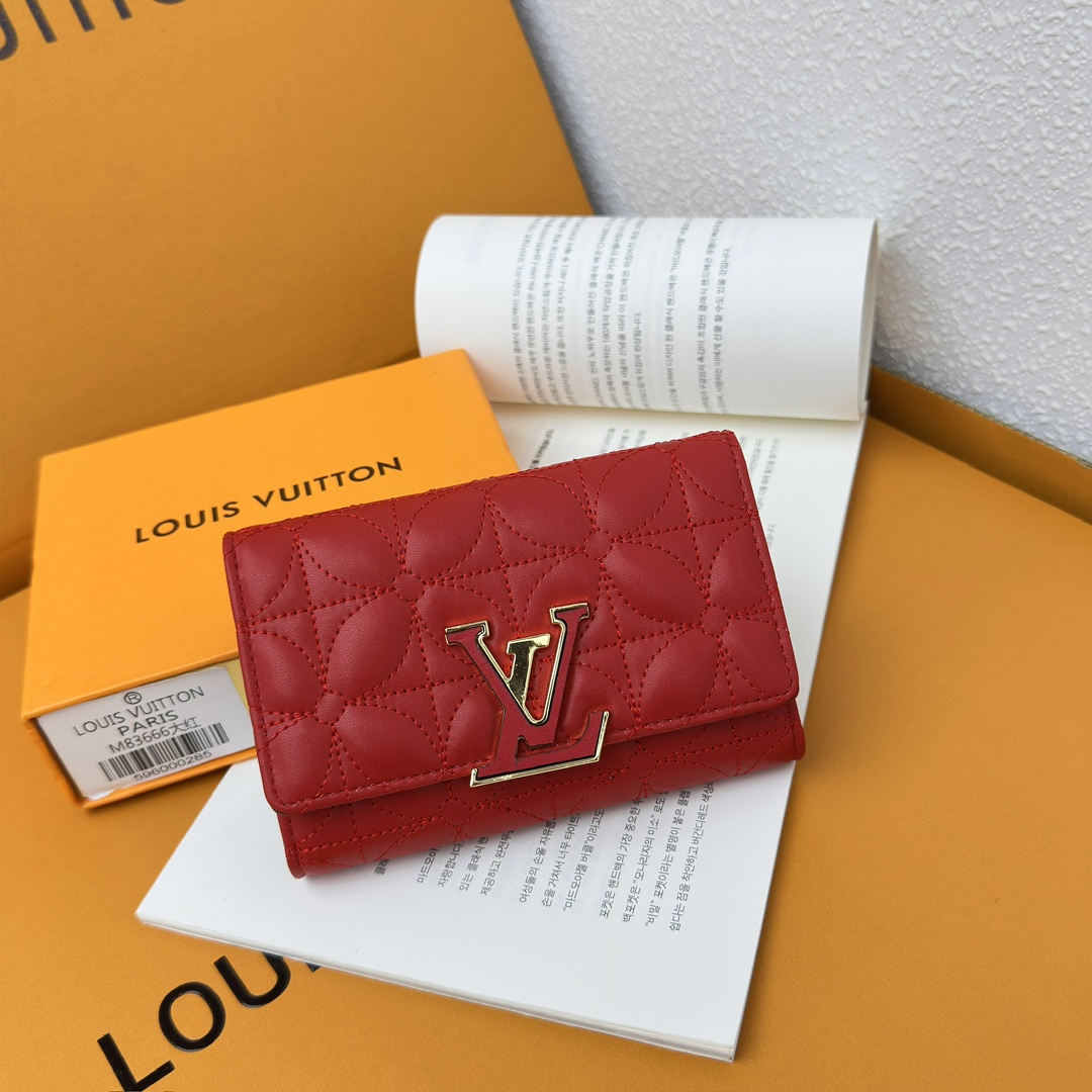 ルイ・ヴィトン モノグラムキャンバス 上品で収納力抜群の長財布 ビジネスから普段使いまで
