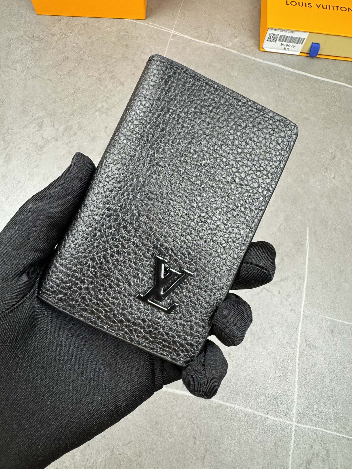 ルイ・ヴィトン モノグラムキャンバス 上品な長財布 レディースへのギフトにも最適な定番モデル