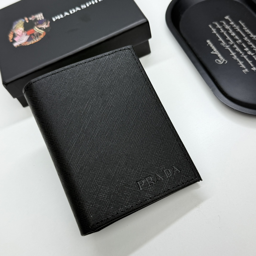 プラダ モノグラムキャンバス 上品な長財布 レディース人気モデル ギフトにも最適