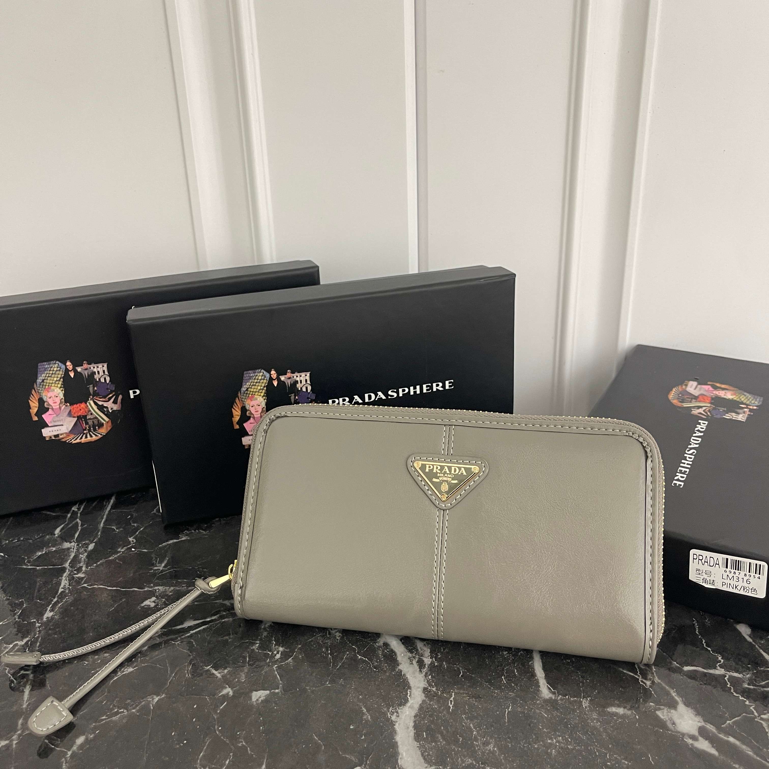 プラダ モノグラムキャンバス 上品な長財布 レディース人気モデル ギフトにも最適