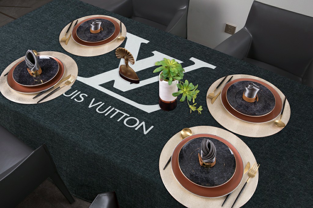 ルイ ヴィトン　テーブルクロス　テーブル掛けLV　食卓カバーリネン素材おしゃれ　撥水防油耐熱カバー　LOUIS VUITTON