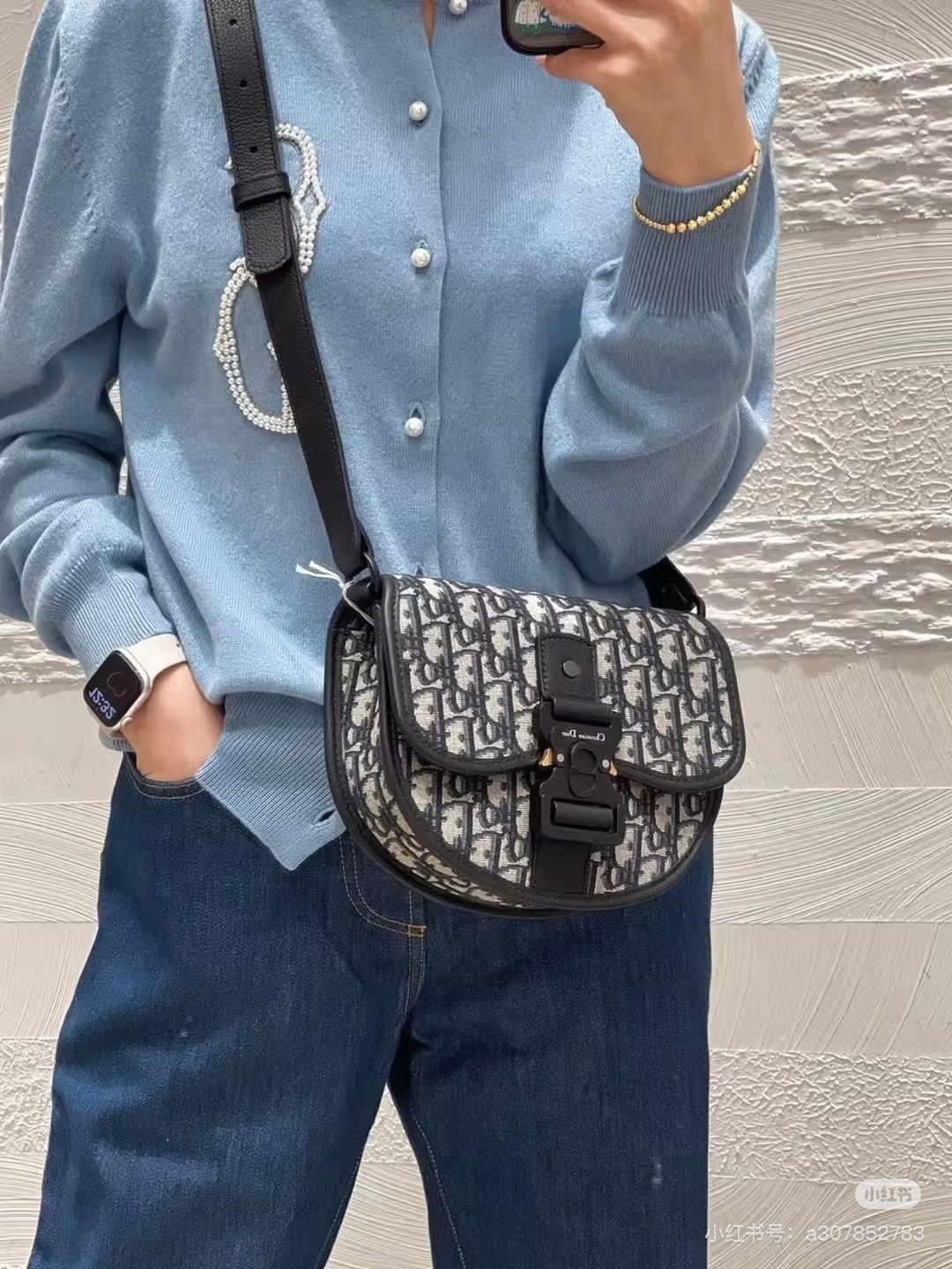 Diorディオール ショルダーバッグ 洗練されたモノグラムキャンバス レディースに人気の上品なデザイン