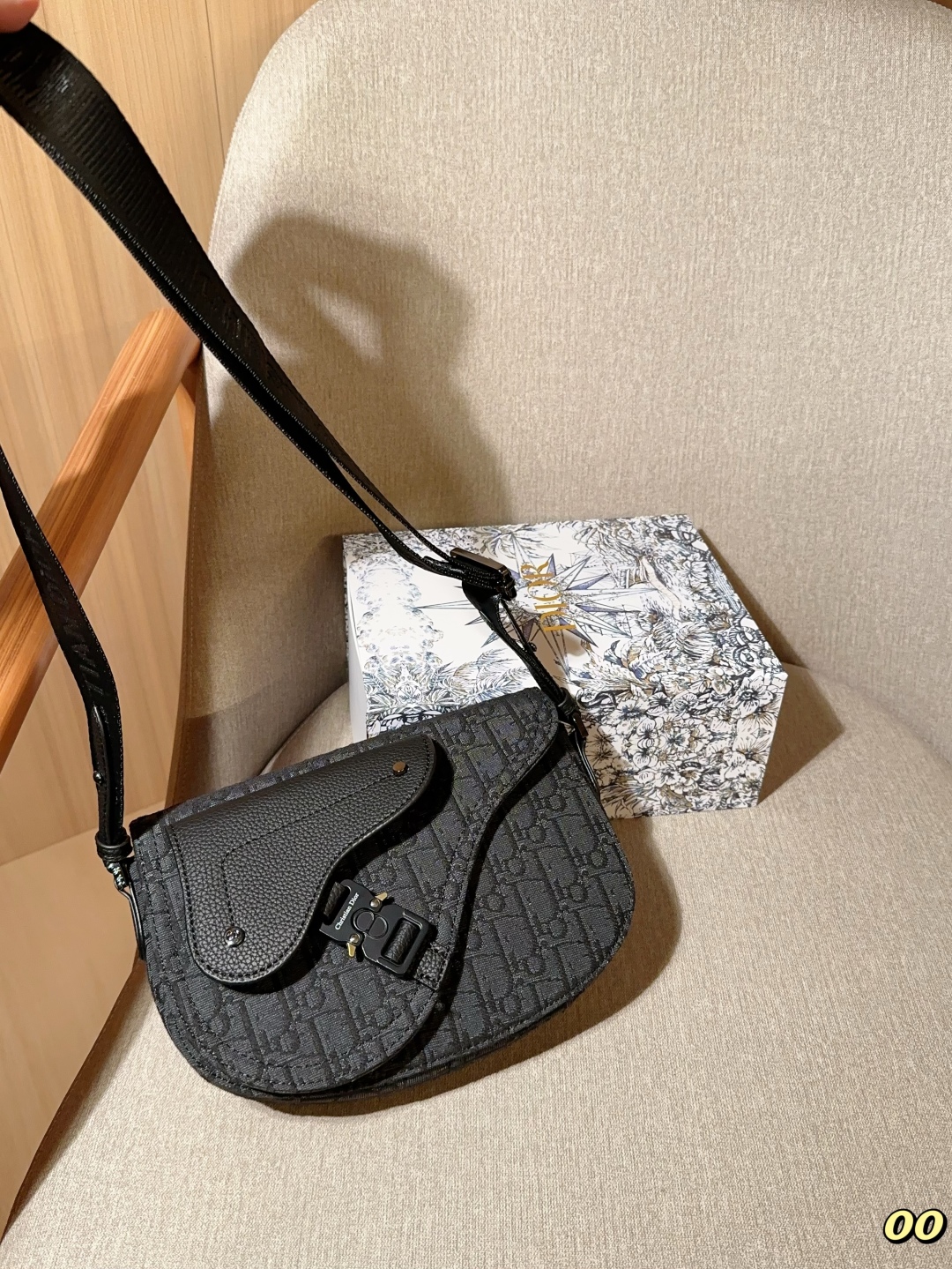 Diorディオール ショルダーバッグ モノグラムキャンバス 上品なデザイン レディース ギフトにも最適 - 画像 2