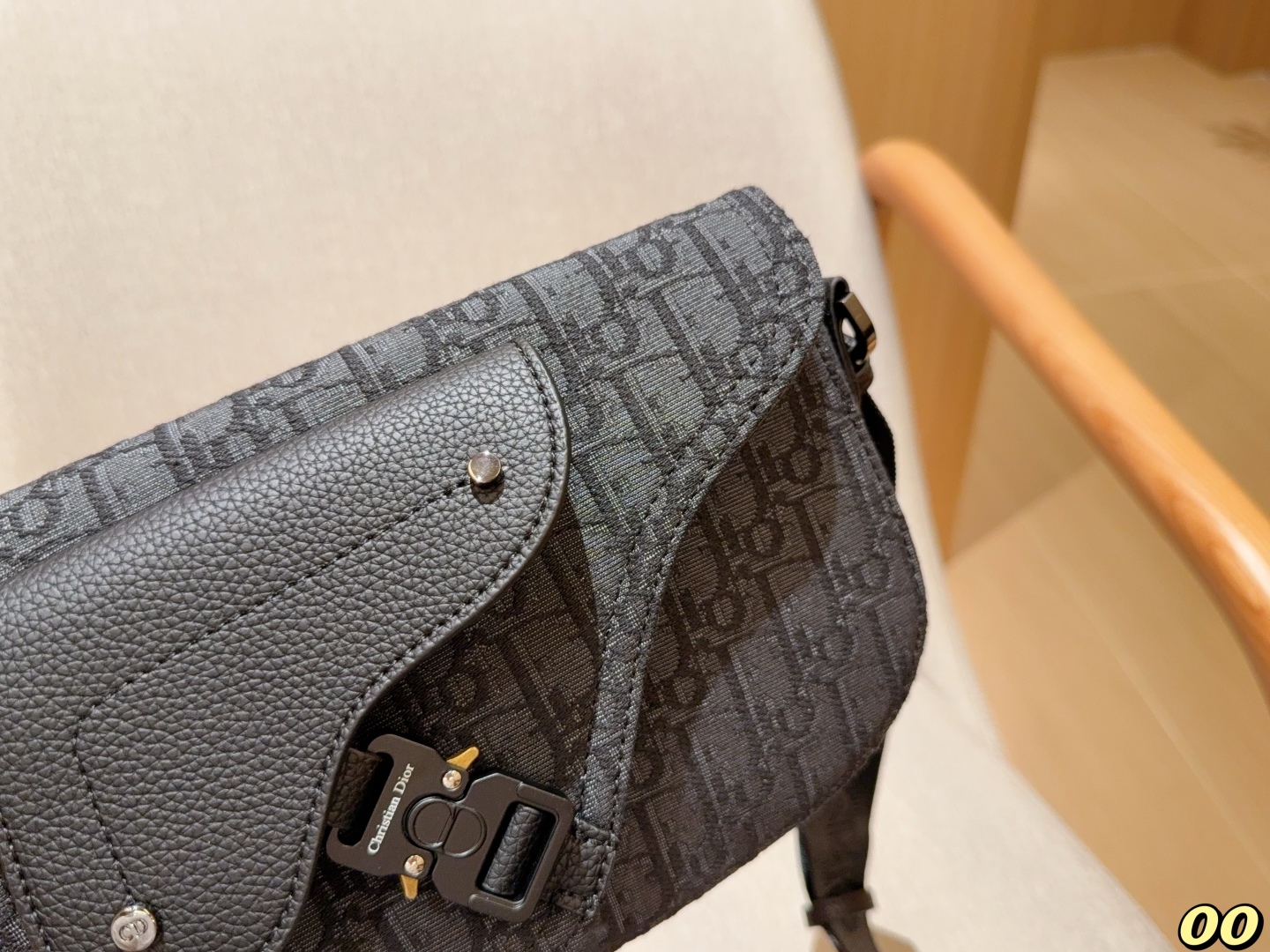 Diorディオール ショルダーバッグ モノグラムキャンバス 上品なデザイン レディース ギフトにも最適 - 画像 8