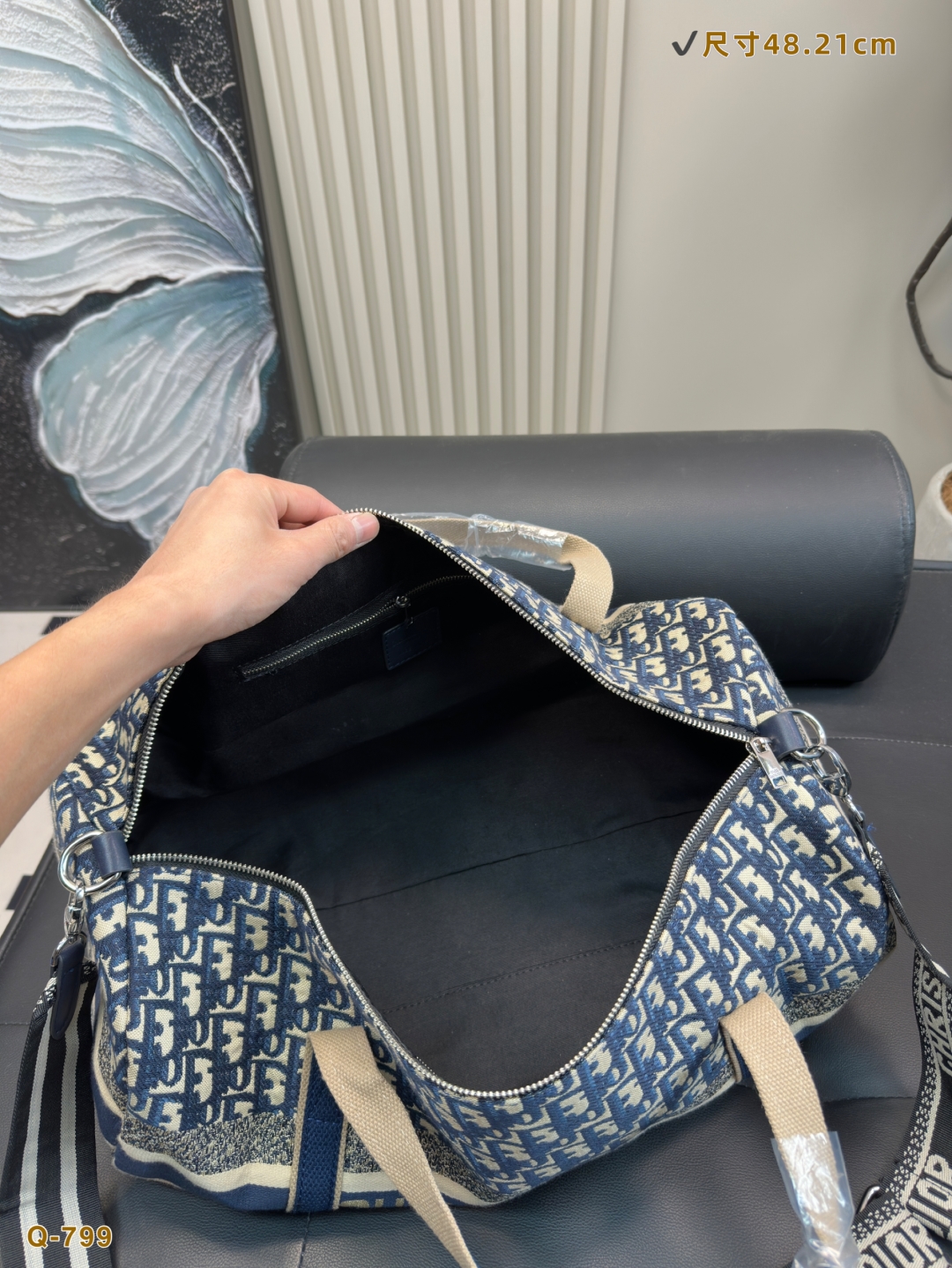 Diorディオール ショルダーバッグ 上質なモノグラムキャンバス仕様 レディースに人気のエレガントなデザイン - 画像 9