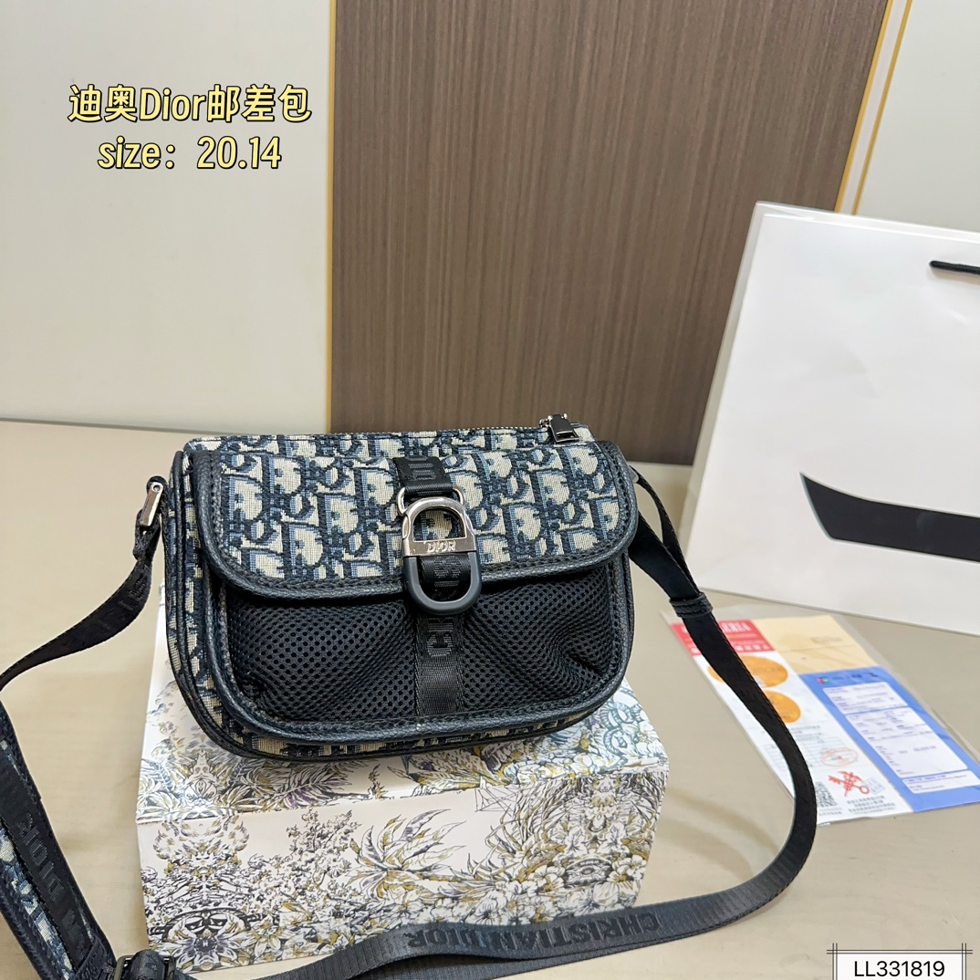 Diorディオール ショルダーバッグ 洗練されたデミレザー仕様 大人女性に似合う上品なデザイン - 画像 2