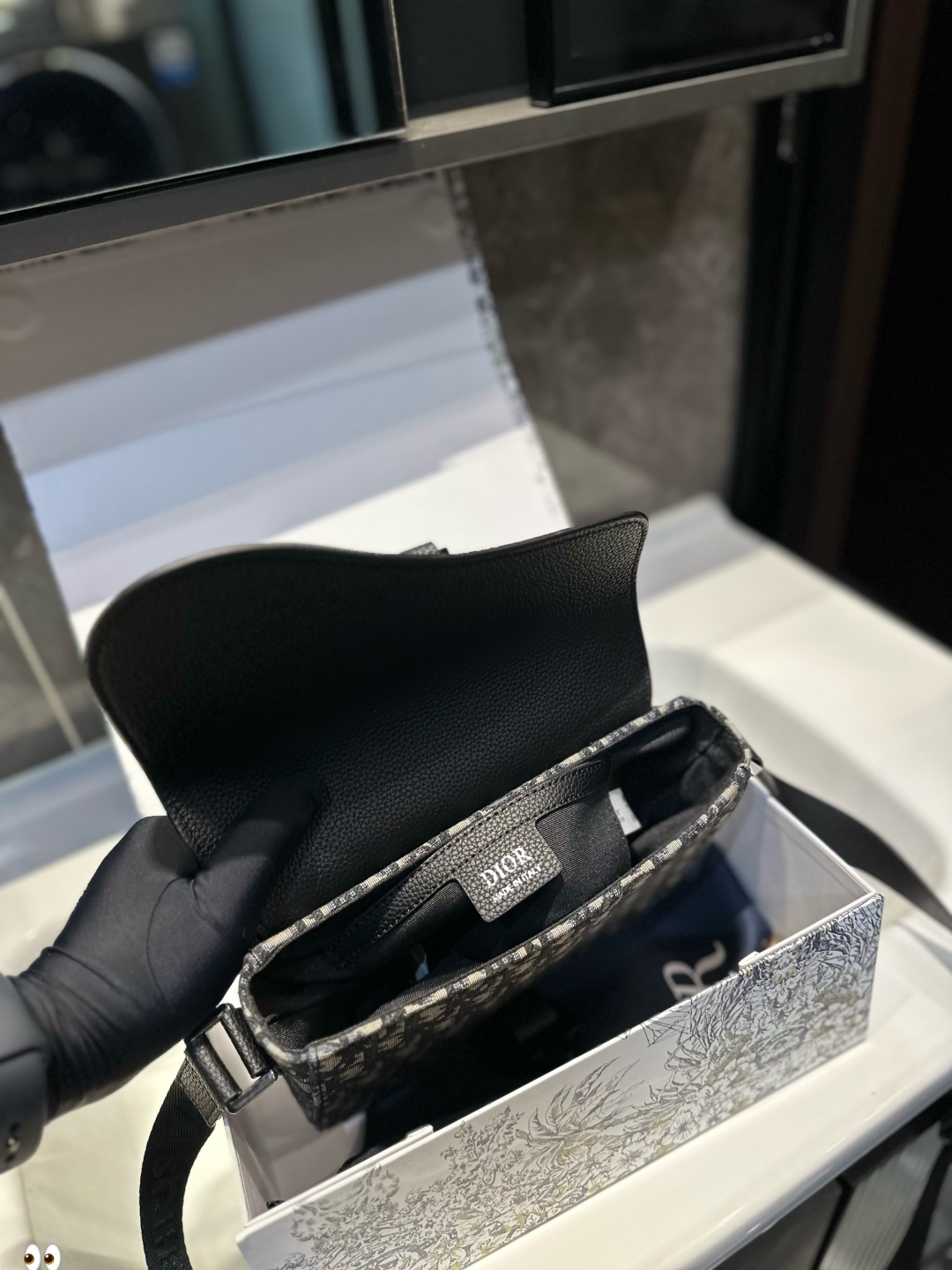 Diorディオール ショルダーバッグ 洗練されたモノグラムキャンバス レディースに人気の上品なデザイン - 画像 9