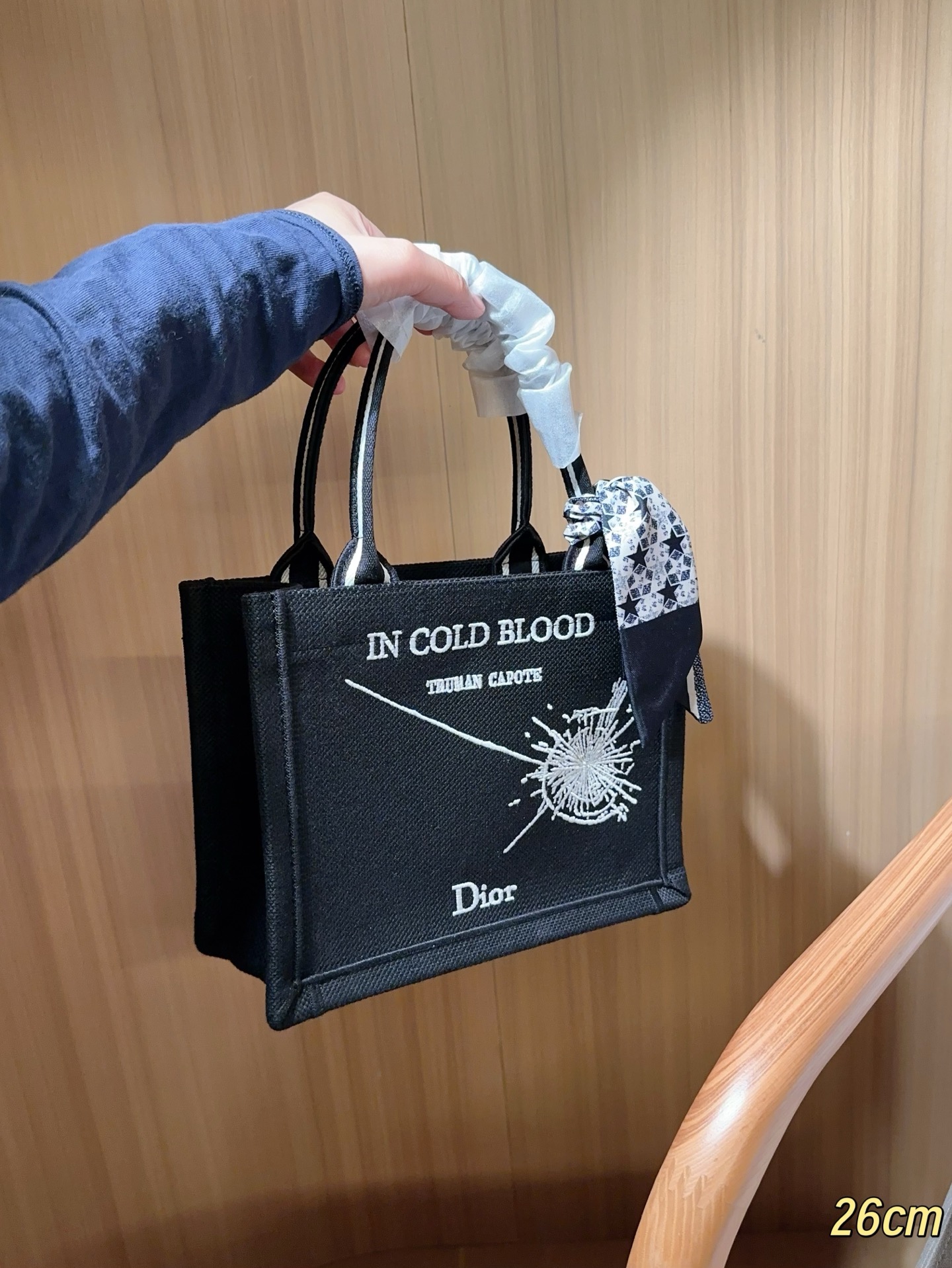 Diorディオール ショルダーバッグ モノグラムキャンバス 上品なデザイン レディース向け 長く愛用できる定番モデル - 画像 3