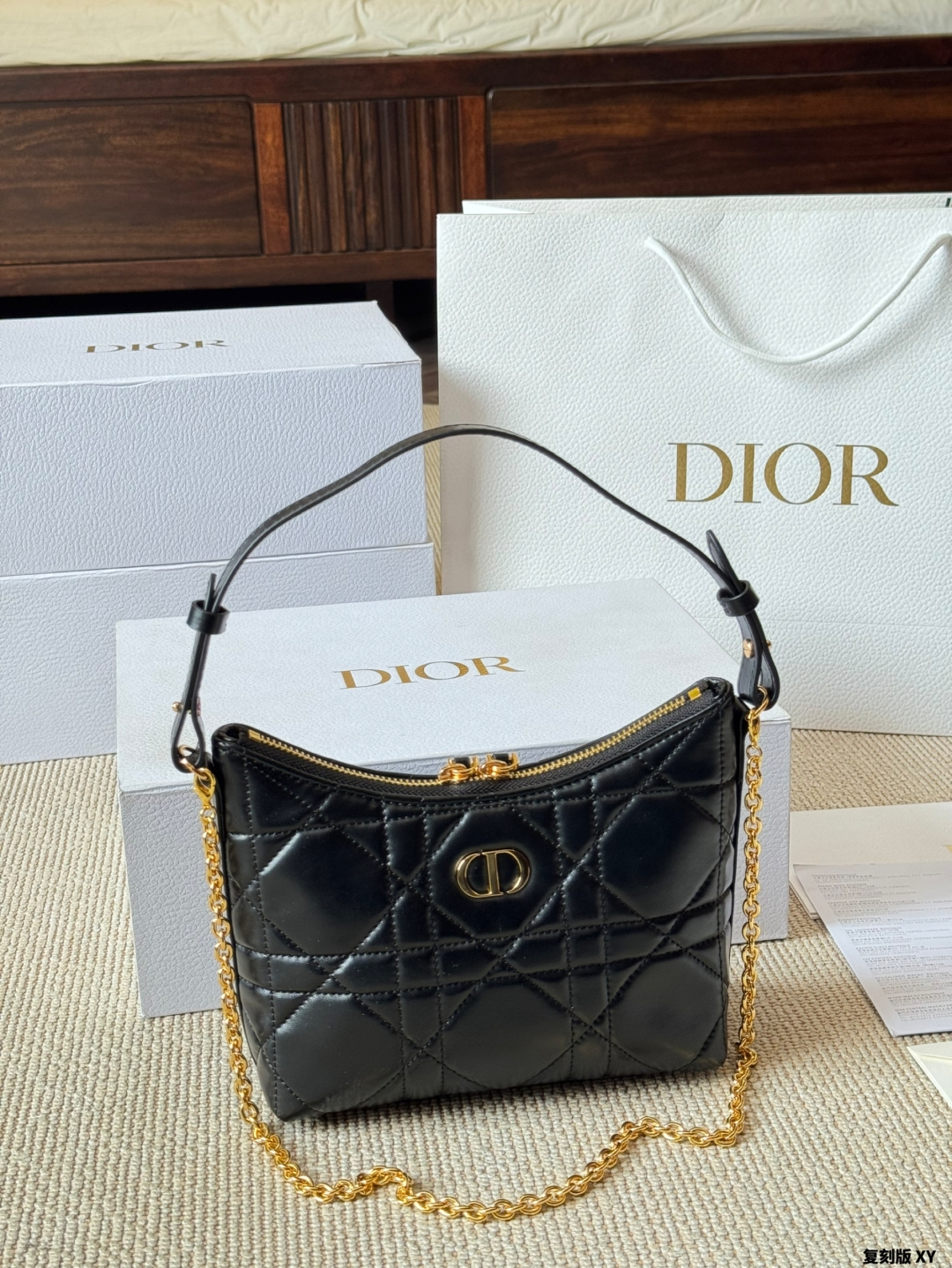 Diorディオール モノグラムキャンバス 上品なショルダーバッグ レディース向け 長く愛用できる定番モデル - 画像 3