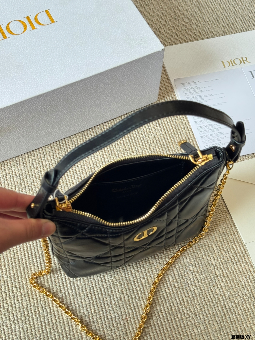 Diorディオール モノグラムキャンバス 上品なショルダーバッグ レディース向け 長く愛用できる定番モデル - 画像 9