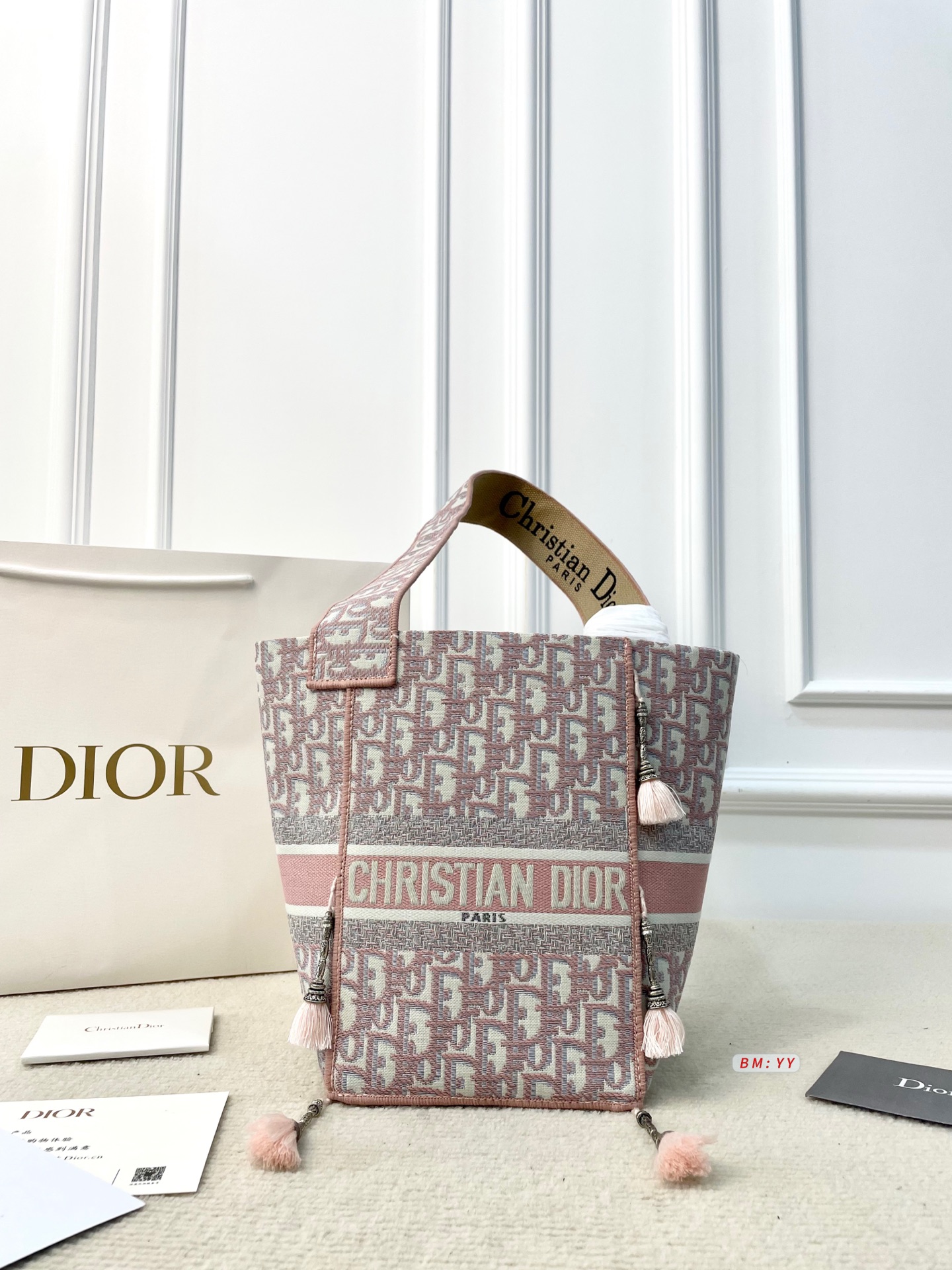 Diorディオール モノグラムキャンバス 上品なショルダーバッグ レディース向けギフトに最適 - 画像 1