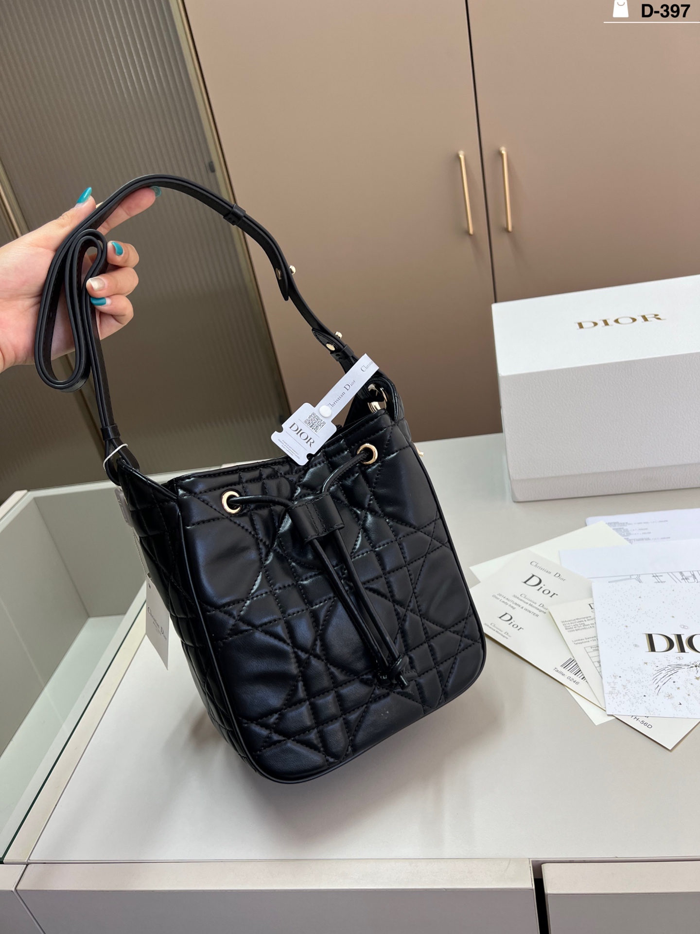 Diorディオール ショルダーバッグ エレガントで上質なモノグラムキャンバス レディースに人気のギフトにも最適 - 画像 8