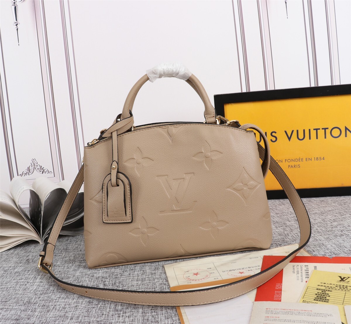 ヴィトンバッグ　Louis Vuitton☆PETIT PALAIS　ハンドバッグ　モノグラム　アンプラント　レザー　4色選択可 - 画像 4